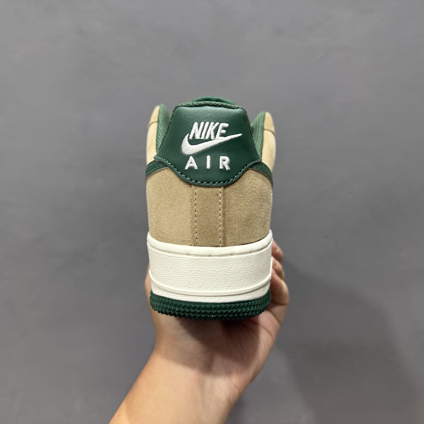 Nike Air Force 1'07 Low 白棕绿 空军一号低帮休闲板鞋 FQ8714-203 Nike Air Force 1'07 Low 白棕绿 空军一号低帮休闲板鞋 FQ8714-203