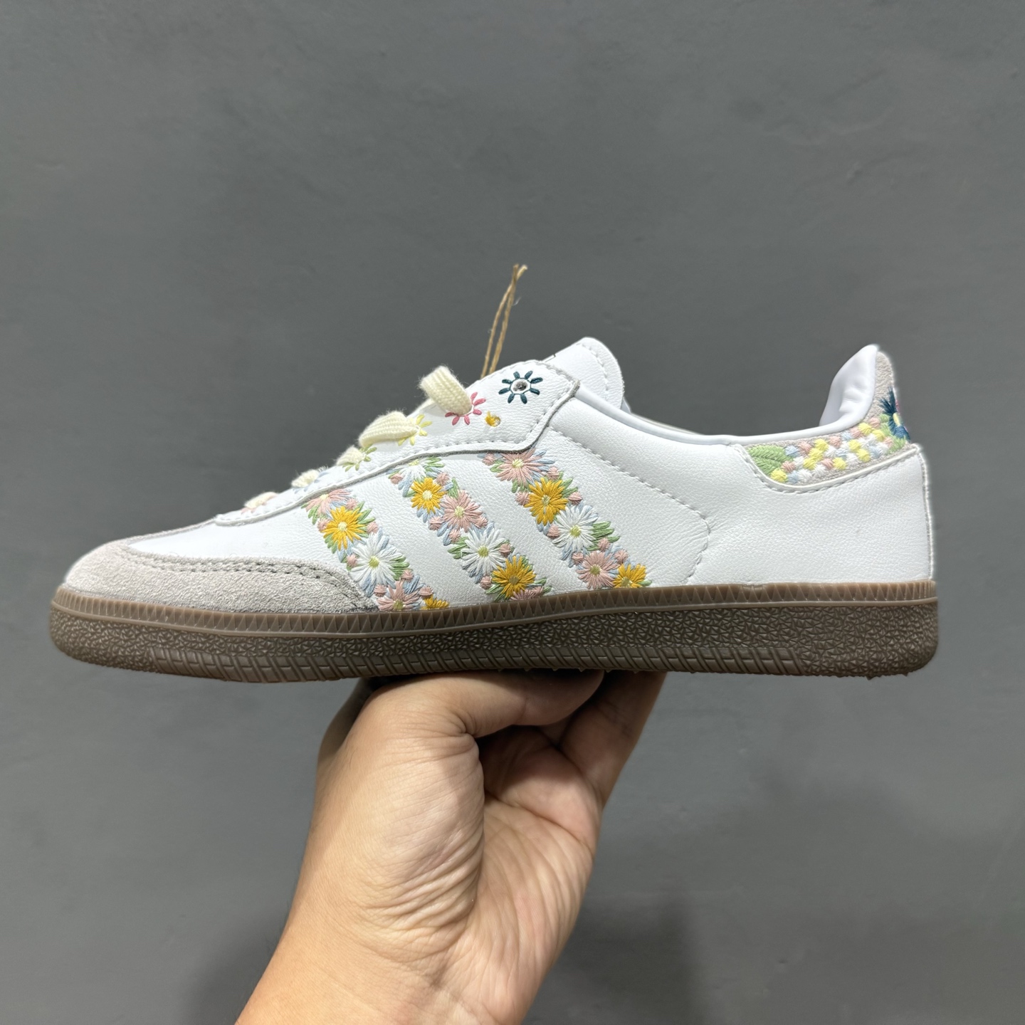 juice x adidas originals SAMBA OG Flower 花卉 白色  HQ5155