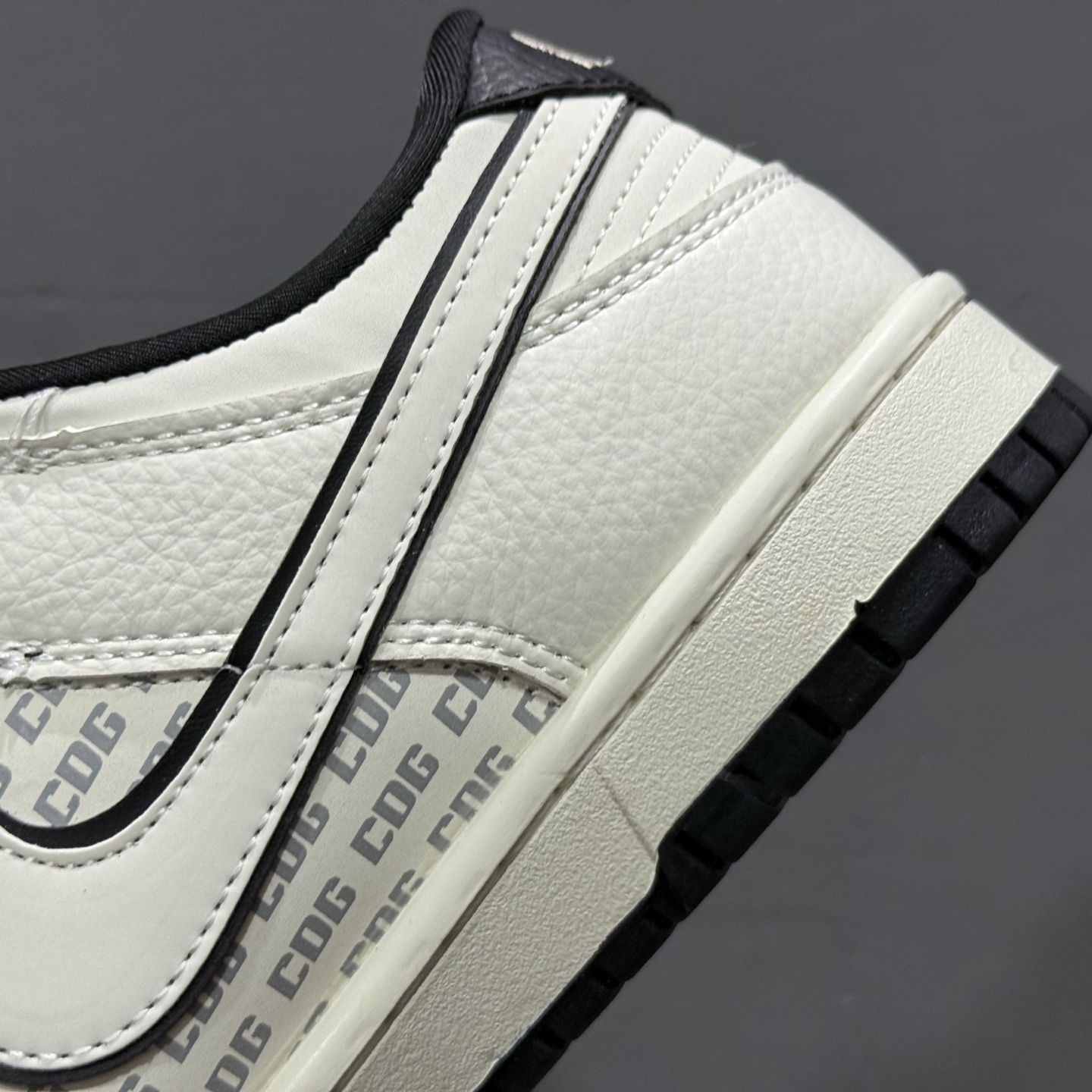 Nike SB Dunk Low 北面联名 黑白三小勾 周年高端定制 低帮休闲板鞋 SC9207-423