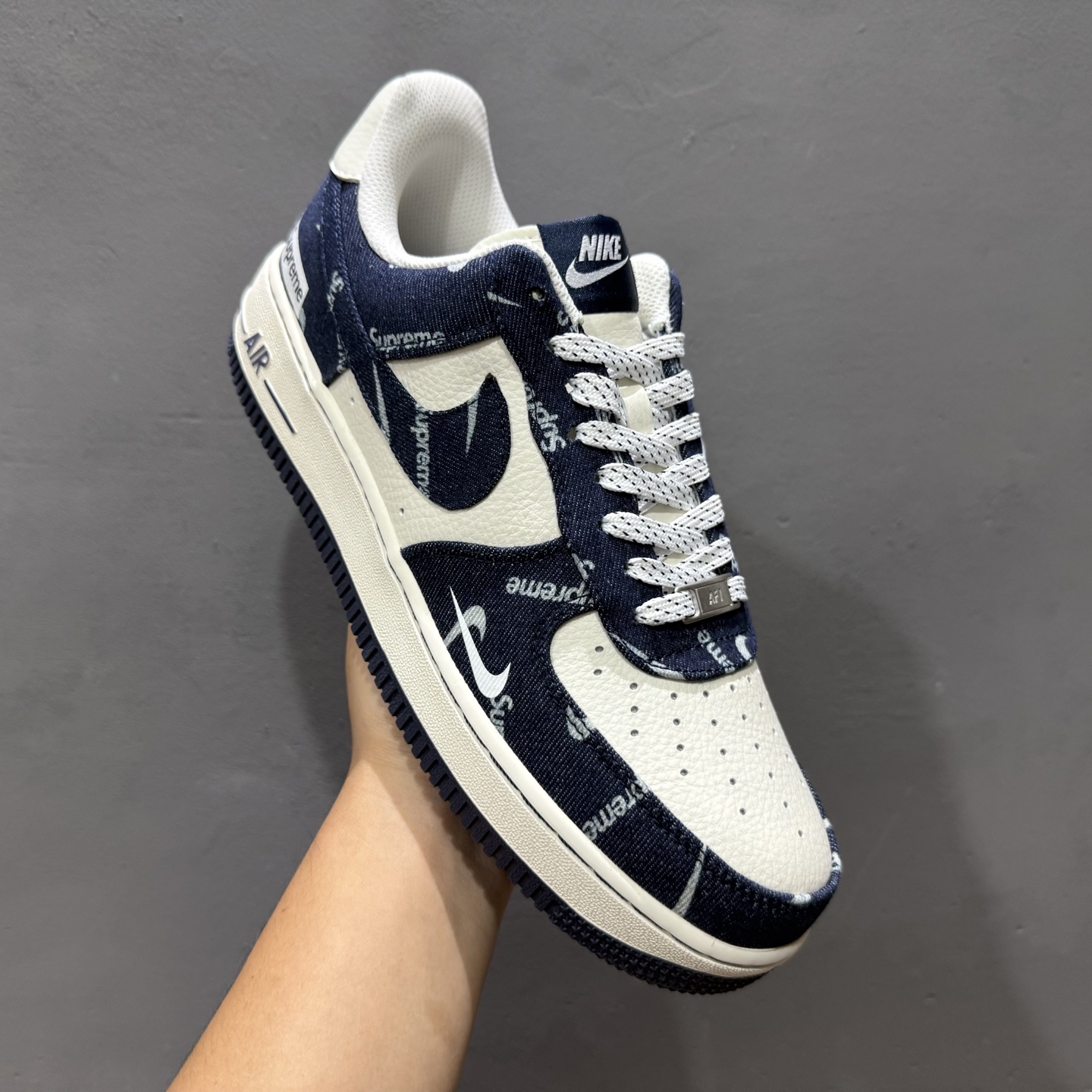 Nike Air Force 1'07 Low Sup联名 蓝牛仔小白勾 空军一号低帮休闲板鞋 LW9279-005 Nike Air Force 1'07 Low Sup联名 蓝牛仔小白勾 空军一号低帮休闲板鞋 LW9279-005