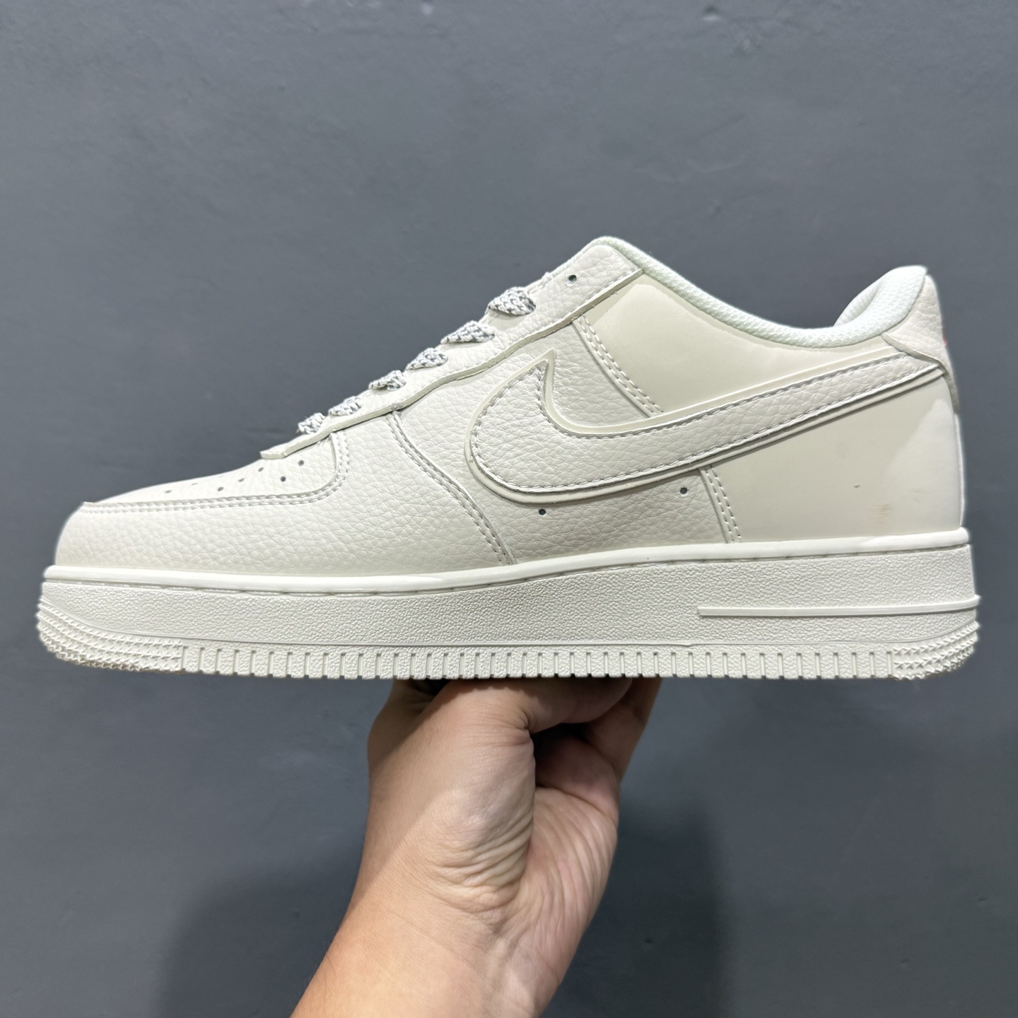 Nike Air Force 1'07 Low Supreme联名 百搭米色 空军一号低帮休闲板鞋 CS5288-011