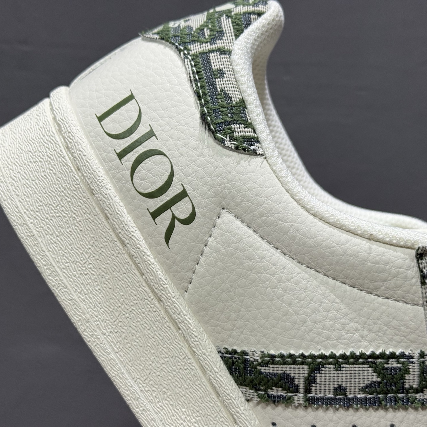 Adidas Originals Superstar 联名款 经典贝壳头 XS0013