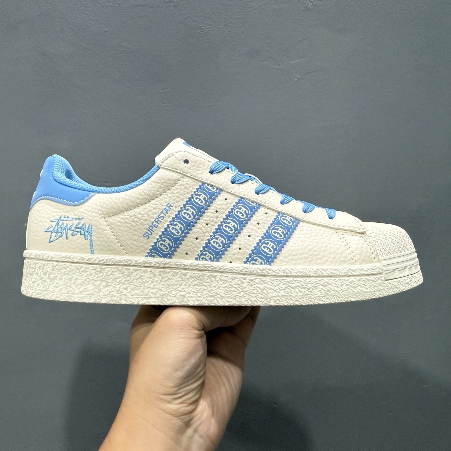 Adidas Originals Superstar 联名款 经典贝壳头 XG0011 Adidas Originals Superstar 联名款 经典贝壳头 XG0011