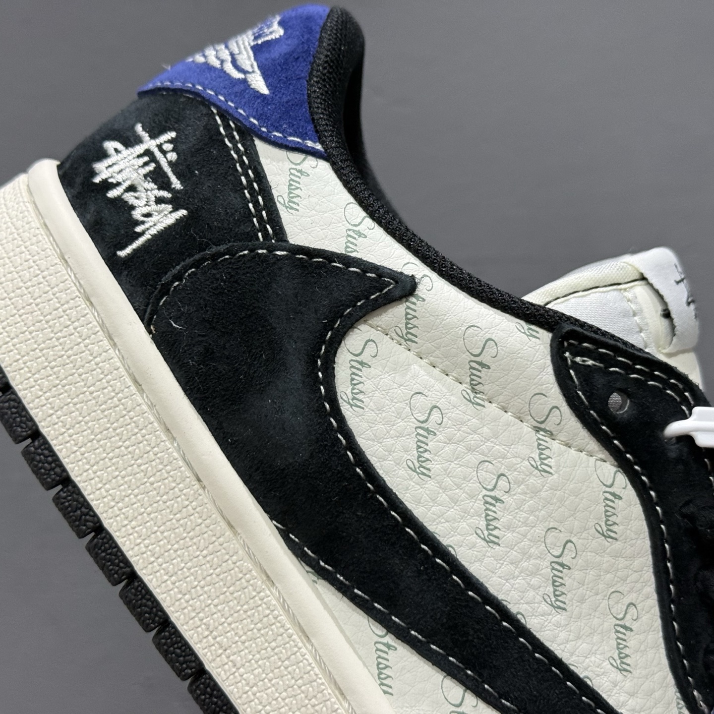 XC版Fragment x Travis Scott x Supreme x 斯图西 Air Jordan 1 Low 三方联名倒钩  SJ2068-126