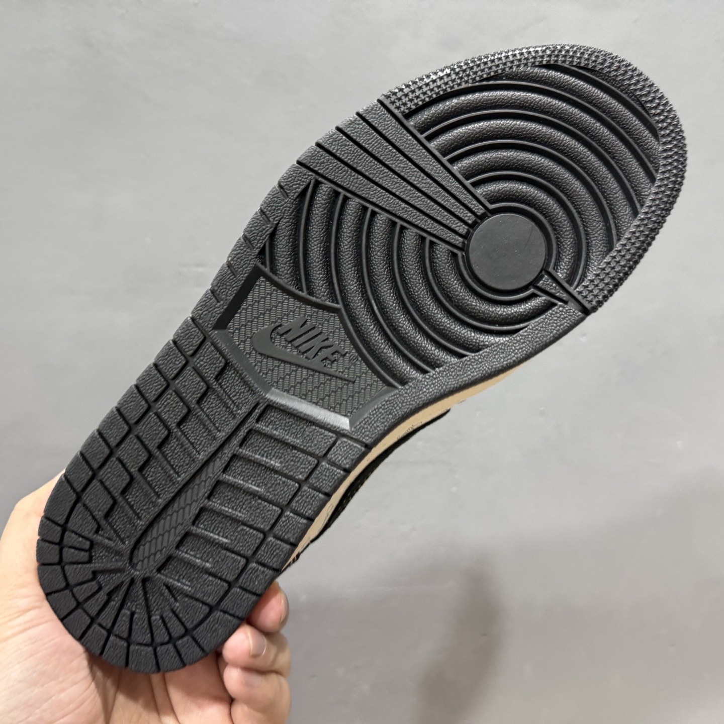 XC版Fragment x Travis Scott x Supreme x 斯图西 Air Jordan 1 Low 三方联名倒钩  SJ2068-126