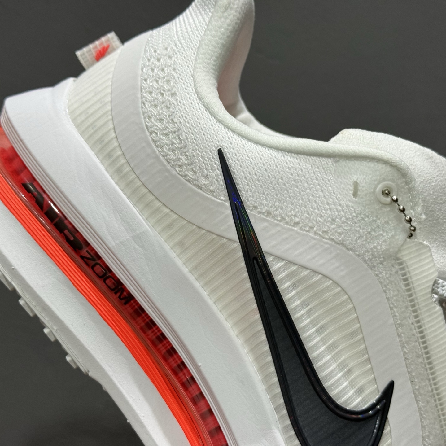 Nike Pegasus Premium 白红色 HQ2592-101 Nike Pegasus Premium 白红色 HQ2592-101