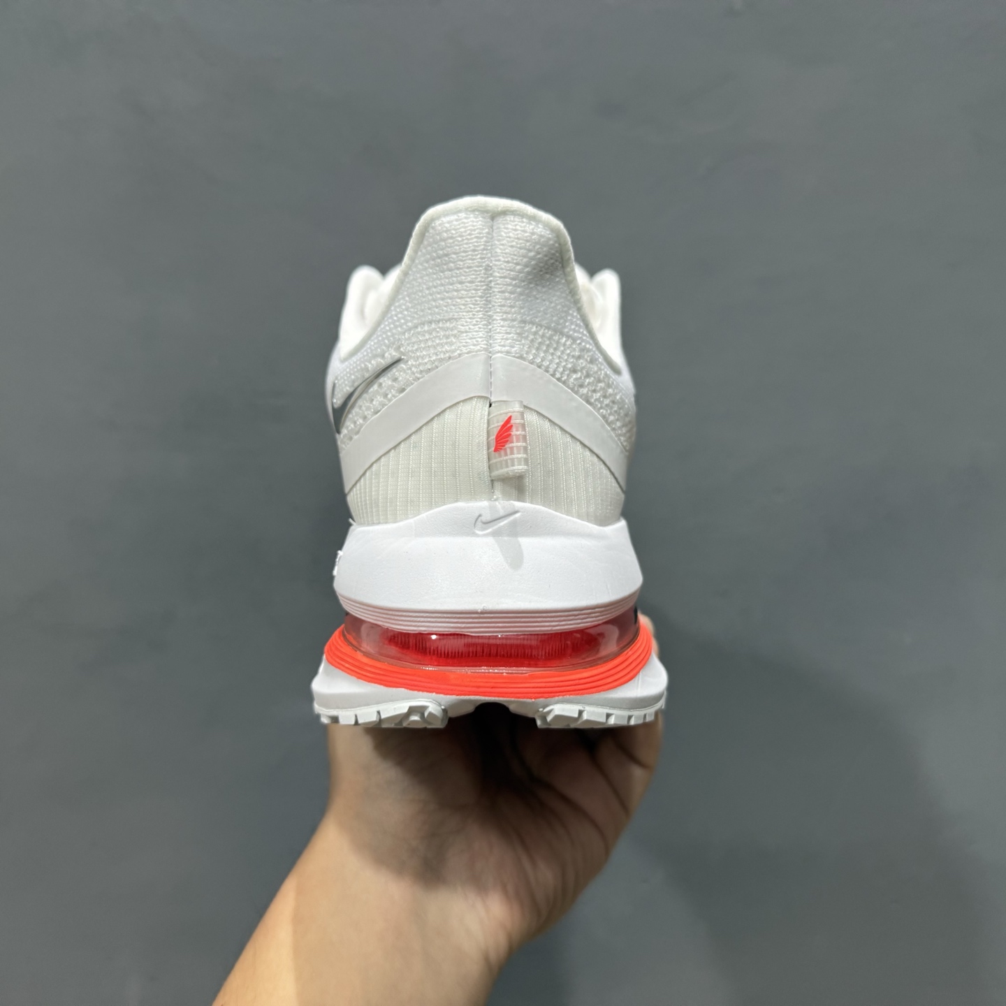 Nike Pegasus Premium 白红色 HQ2592-101 Nike Pegasus Premium 白红色 HQ2592-101