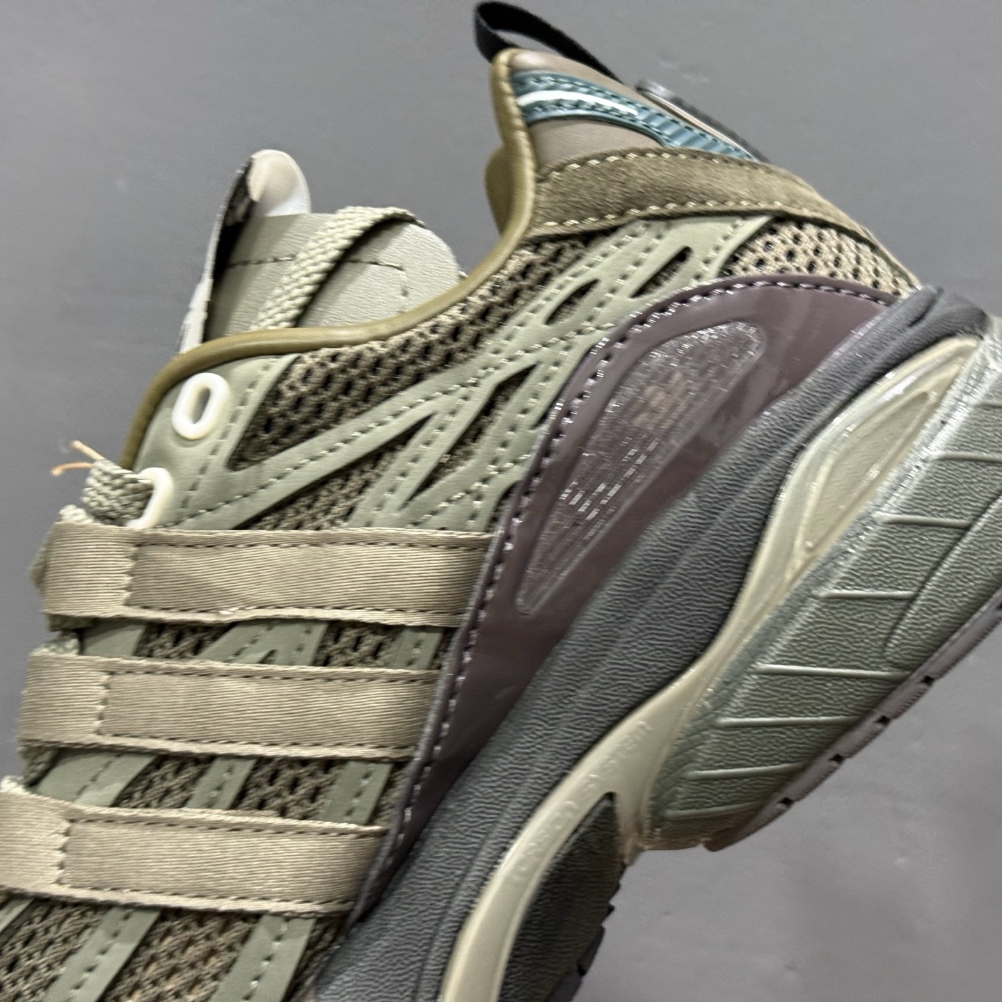 SFTM x AD Originals Adistar Cushion 复古前卫科技休闲运动老爹鞋  JR8045