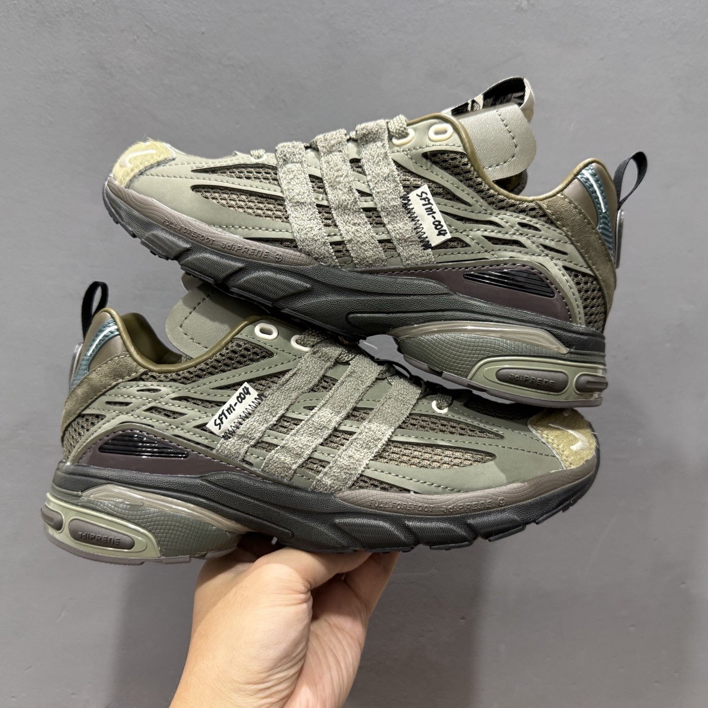 SFTM x AD Originals Adistar Cushion 复古前卫科技休闲运动老爹鞋  JR8045