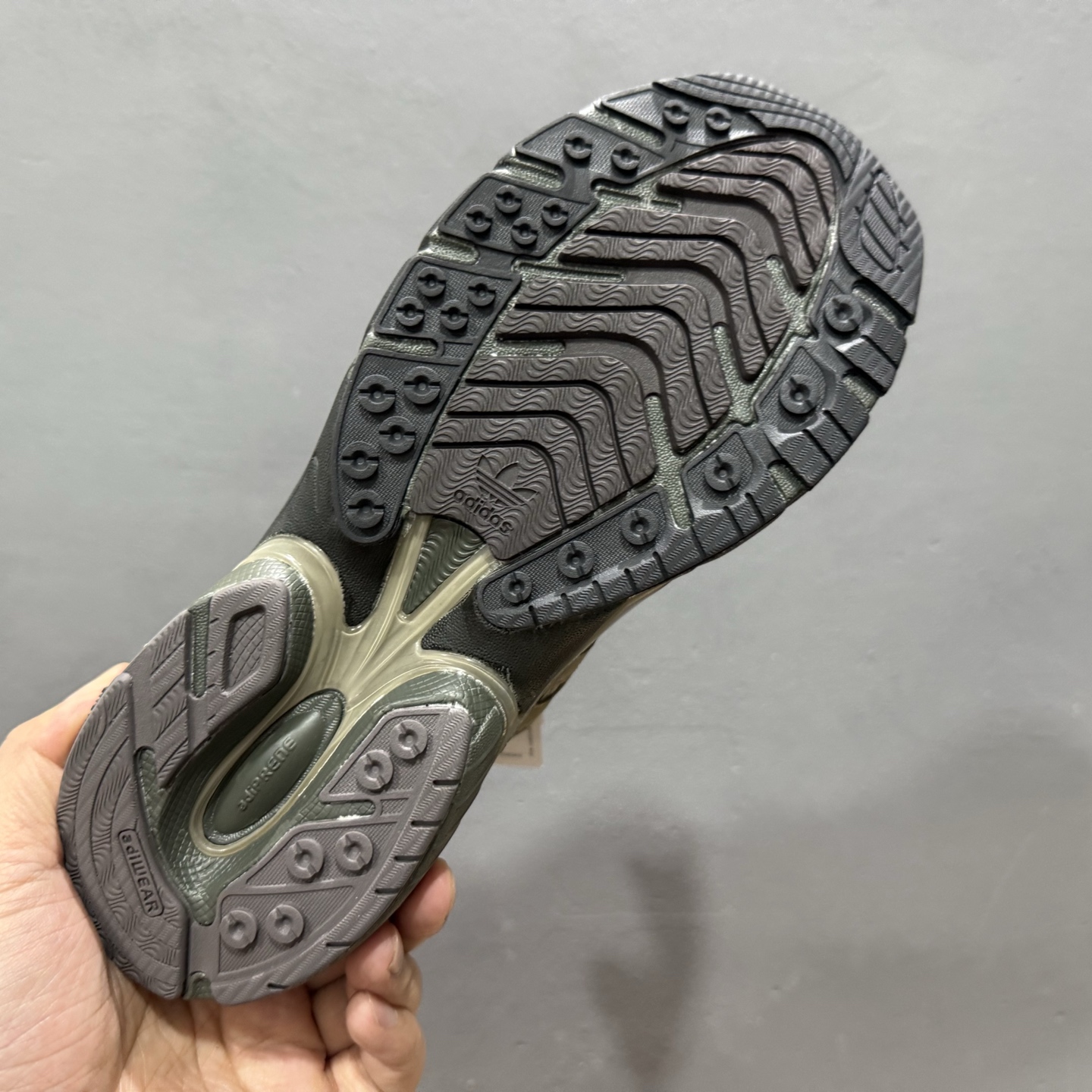 SFTM x AD Originals Adistar Cushion 复古前卫科技休闲运动老爹鞋  JR8045