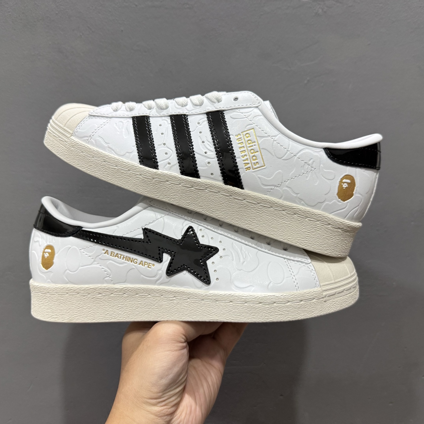 A BATHING APE x adidas originals SUPERSTAR 白色  JR2701