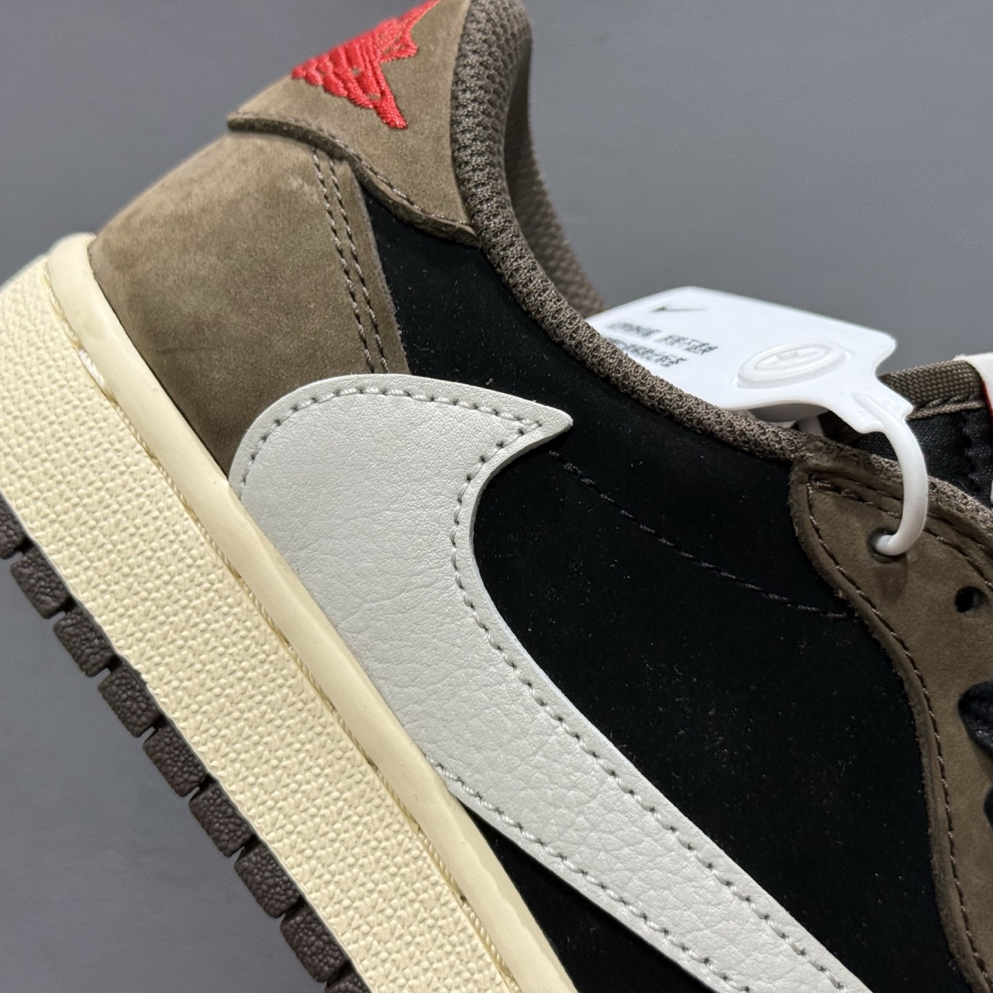 Travis Scott x Air Jordan 1 AJ1乔1 TS 联名倒钩 CQ4277-001 Travis Scott x Air Jordan 1 AJ1乔1 TS 联名倒钩 CQ4277-001