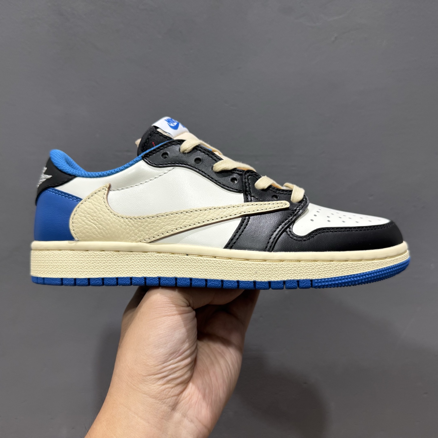 Travis Scott x Fragment Design x Air Jordan 1 Low 乔1AJ1 TS藤原浩闪电三方联名倒钩低帮文化篮球鞋 DM7866-140