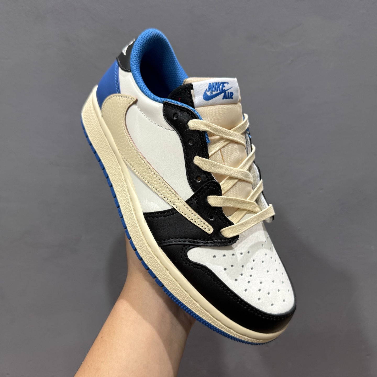 Travis Scott x Fragment Design x Air Jordan 1 Low 乔1AJ1 TS藤原浩闪电三方联名倒钩低帮文化篮球鞋 DM7866-140