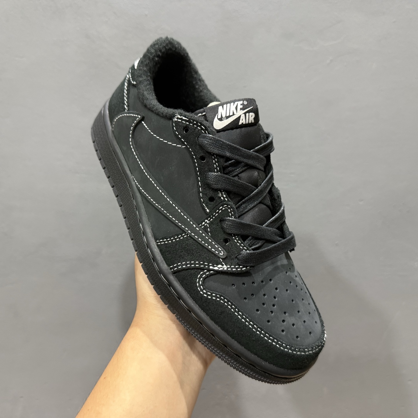 Travis Scott x Fragment Design x Air Jordan 1 Low 乔1AJ1 TS藤原浩闪电三方联名倒钩低帮文化篮球鞋 DM7866-001 Travis Scott x Fragment Design x Air Jordan 1 Low 乔1AJ1 TS藤原浩闪电三方联名倒钩低帮文化篮球鞋 DM7866-001