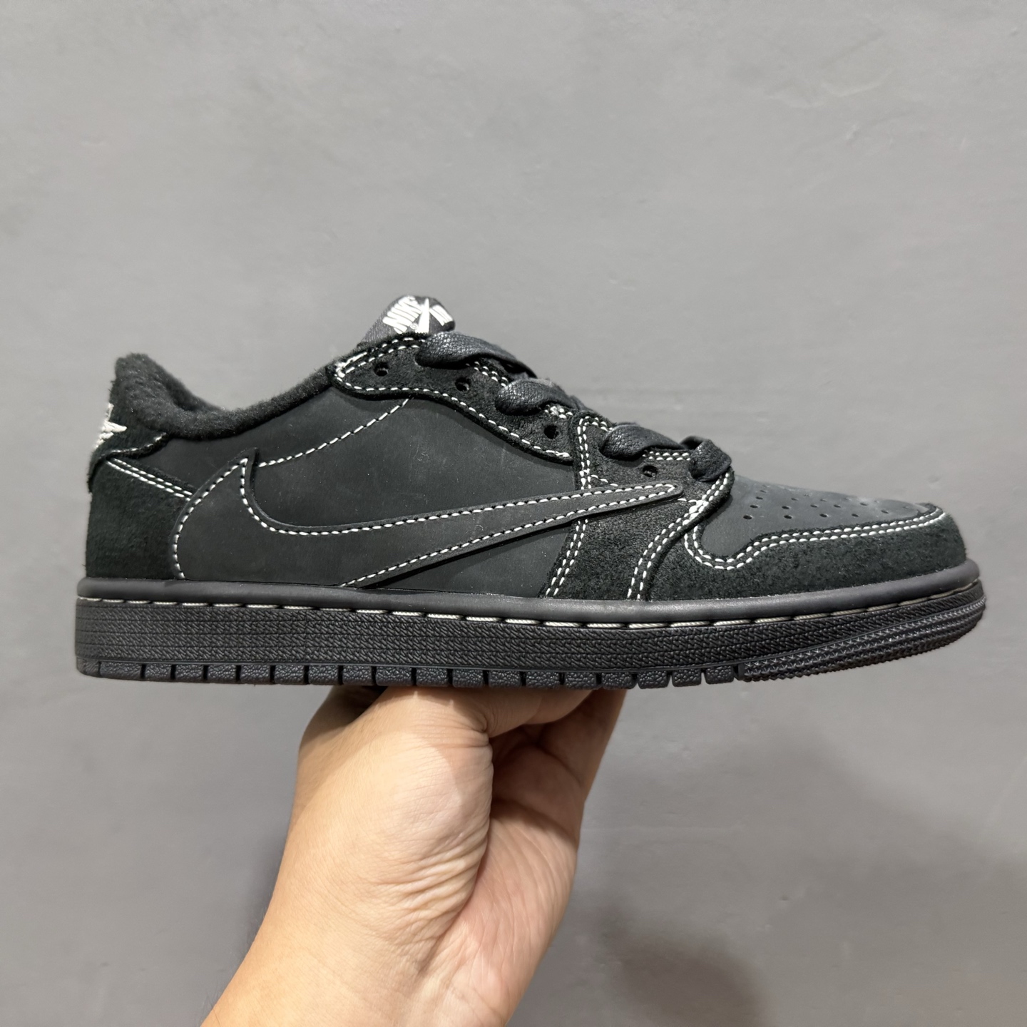 Travis Scott x Fragment Design x Air Jordan 1 Low 乔1AJ1 TS藤原浩闪电三方联名倒钩低帮文化篮球鞋 DM7866-001 Travis Scott x Fragment Design x Air Jordan 1 Low 乔1AJ1 TS藤原浩闪电三方联名倒钩低帮文化篮球鞋 DM7866-001
