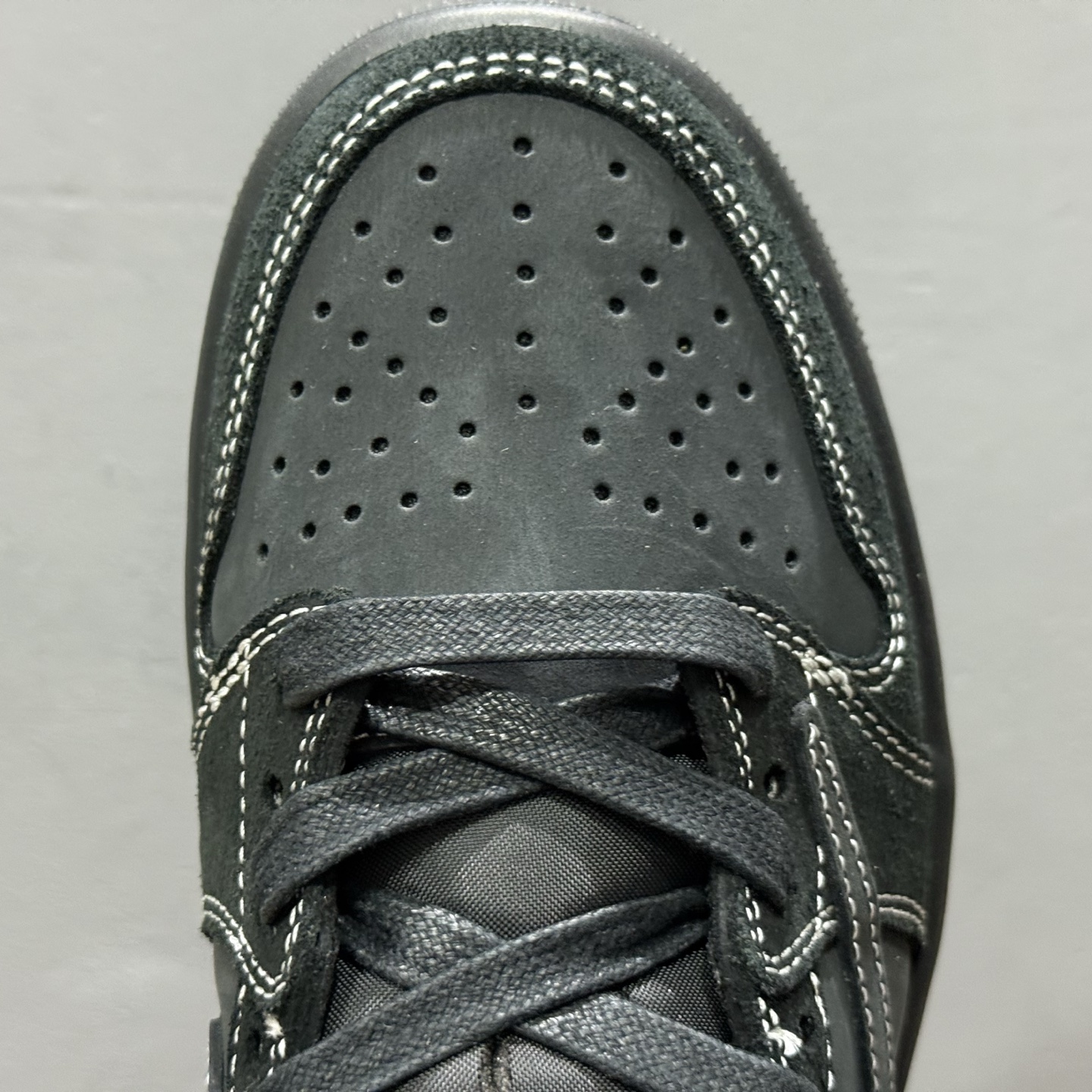 Travis Scott x Fragment Design x Air Jordan 1 Low 乔1AJ1 TS藤原浩闪电三方联名倒钩低帮文化篮球鞋 DM7866-001 Travis Scott x Fragment Design x Air Jordan 1 Low 乔1AJ1 TS藤原浩闪电三方联名倒钩低帮文化篮球鞋 DM7866-001