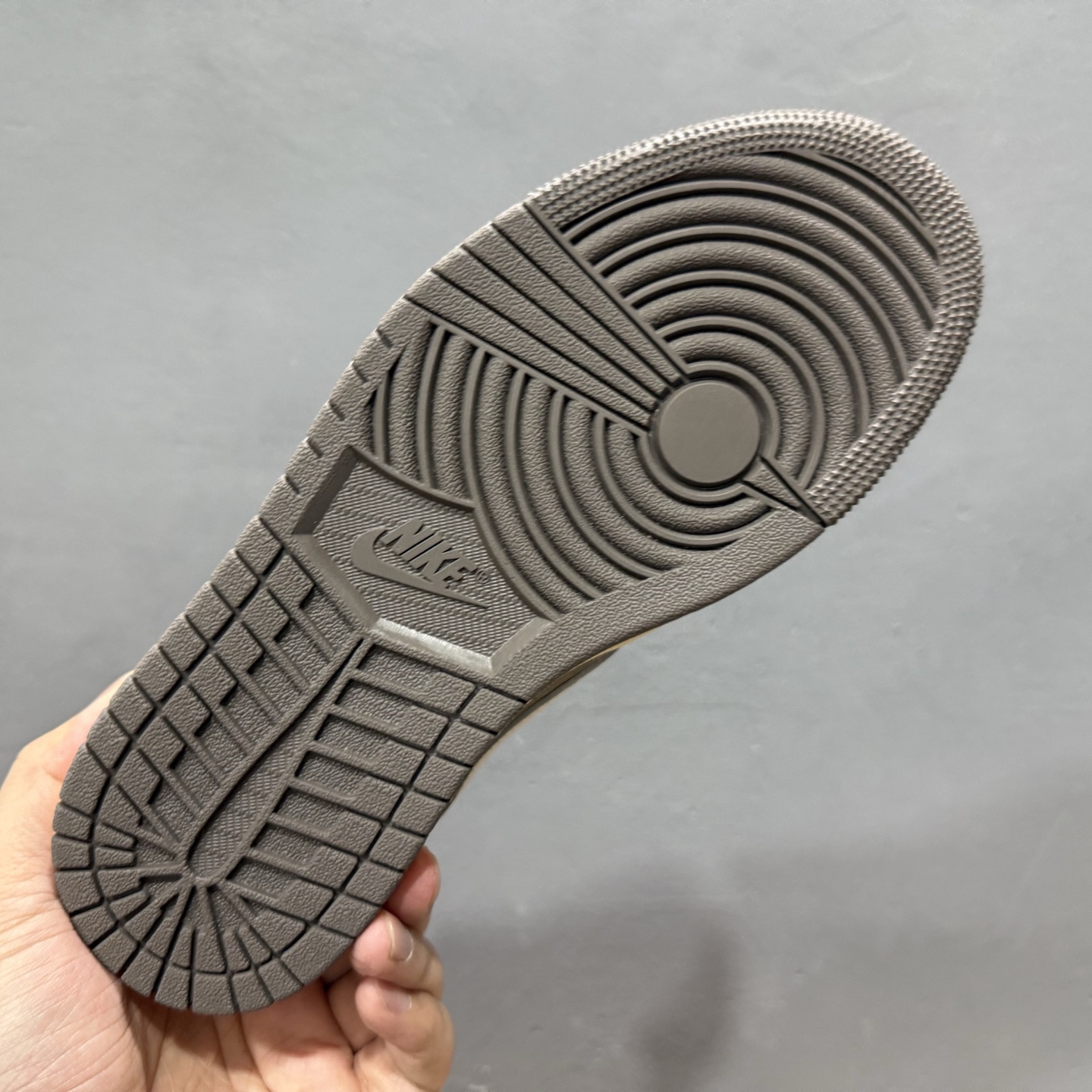 Travis Scott x Fragment Design x Air Jordan 1 Low 乔1AJ1 TS藤原浩闪电三方联名倒钩低帮文化篮球鞋 DM7866-162 Travis Scott x Fragment Design x Air Jordan 1 Low 乔1AJ1 TS藤原浩闪电三方联名倒钩低帮文化篮球鞋 DM7866-162