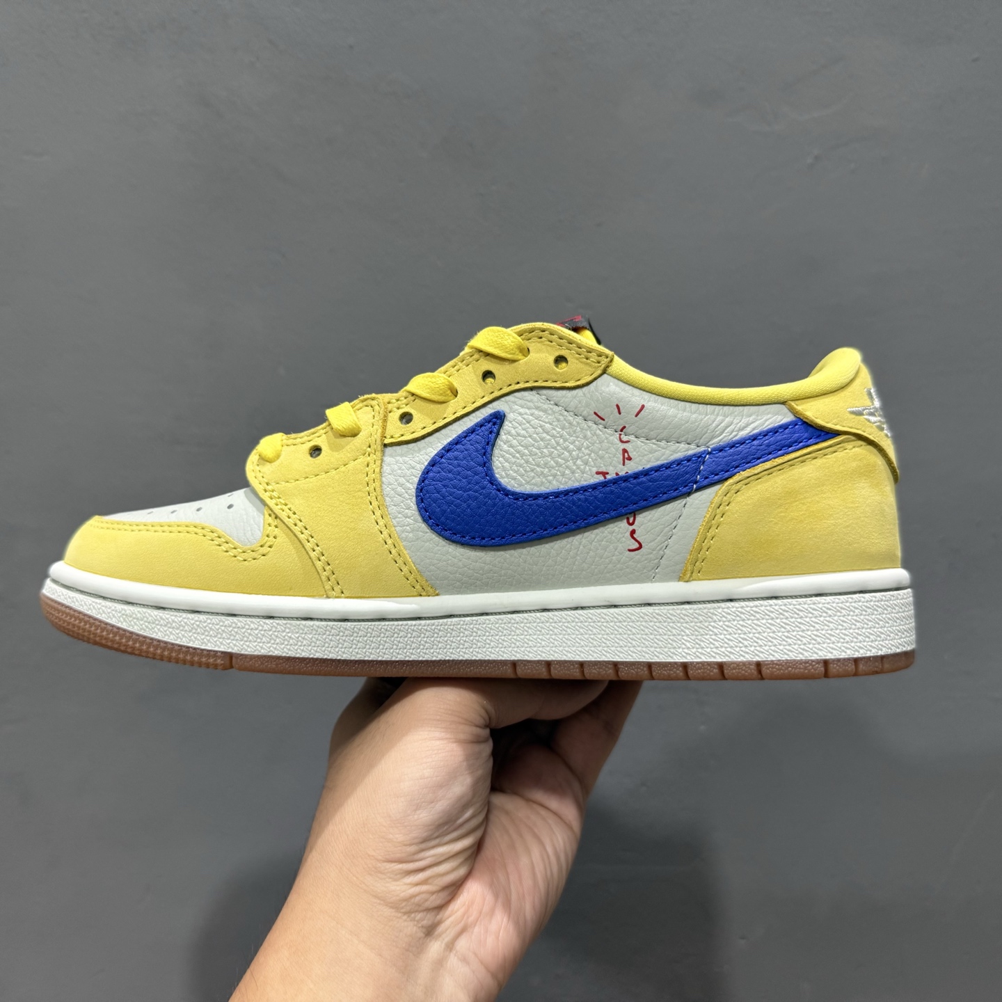 Travis Scott x Air Jordan 1 AJ1乔1 TS 联名倒钩 DZ4137-700 黄蓝倒钩