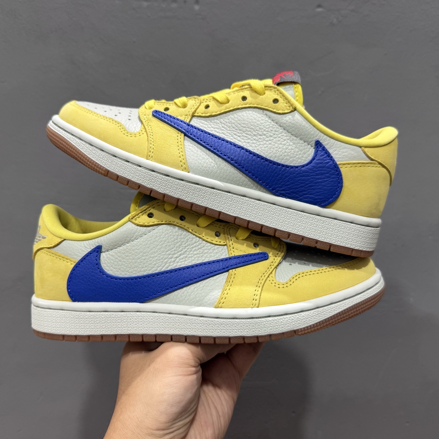 Travis Scott x Air Jordan 1 AJ1乔1 TS 联名倒钩 DZ4137-700 黄蓝倒钩