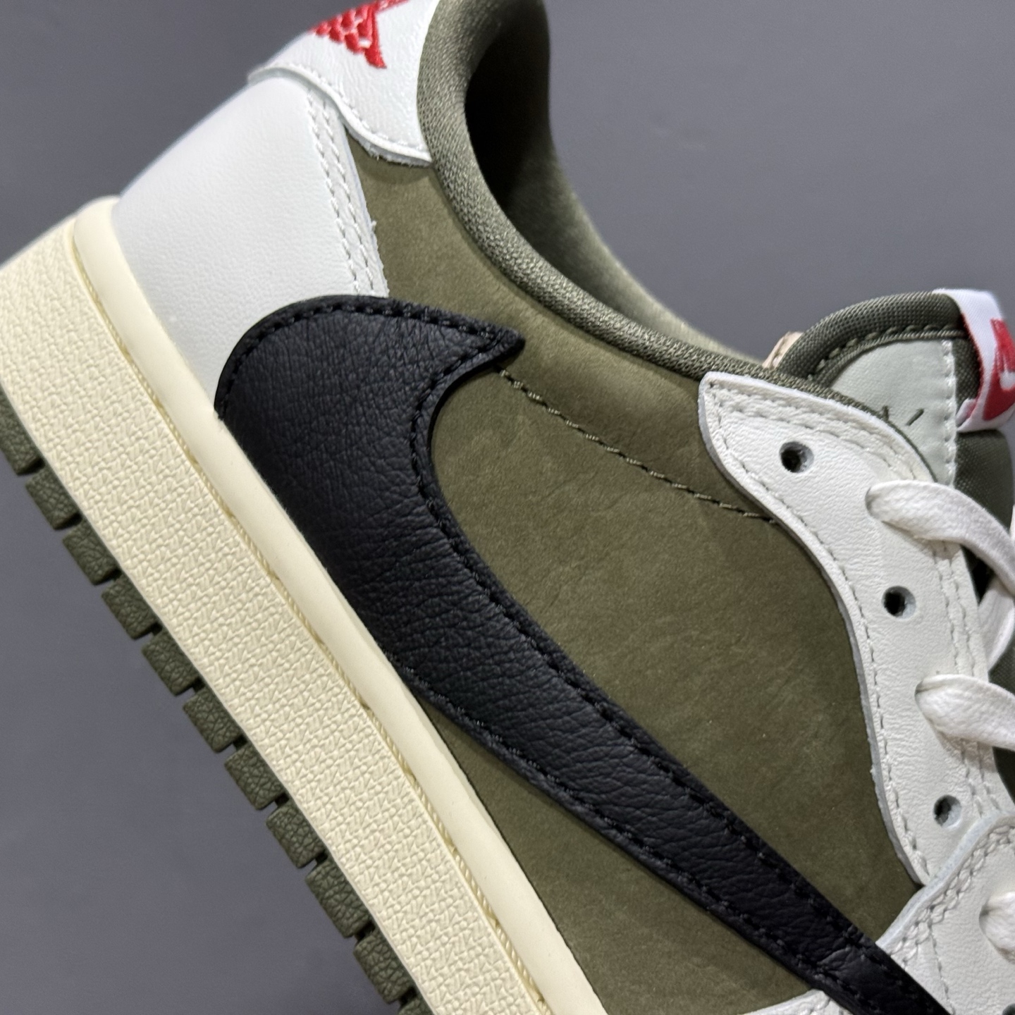 Travis Scott x Fragment Design x Air Jordan 1 Low 乔1AJ1 TS藤原浩闪电三方联名倒钩低帮文化篮球鞋 DM7866-200