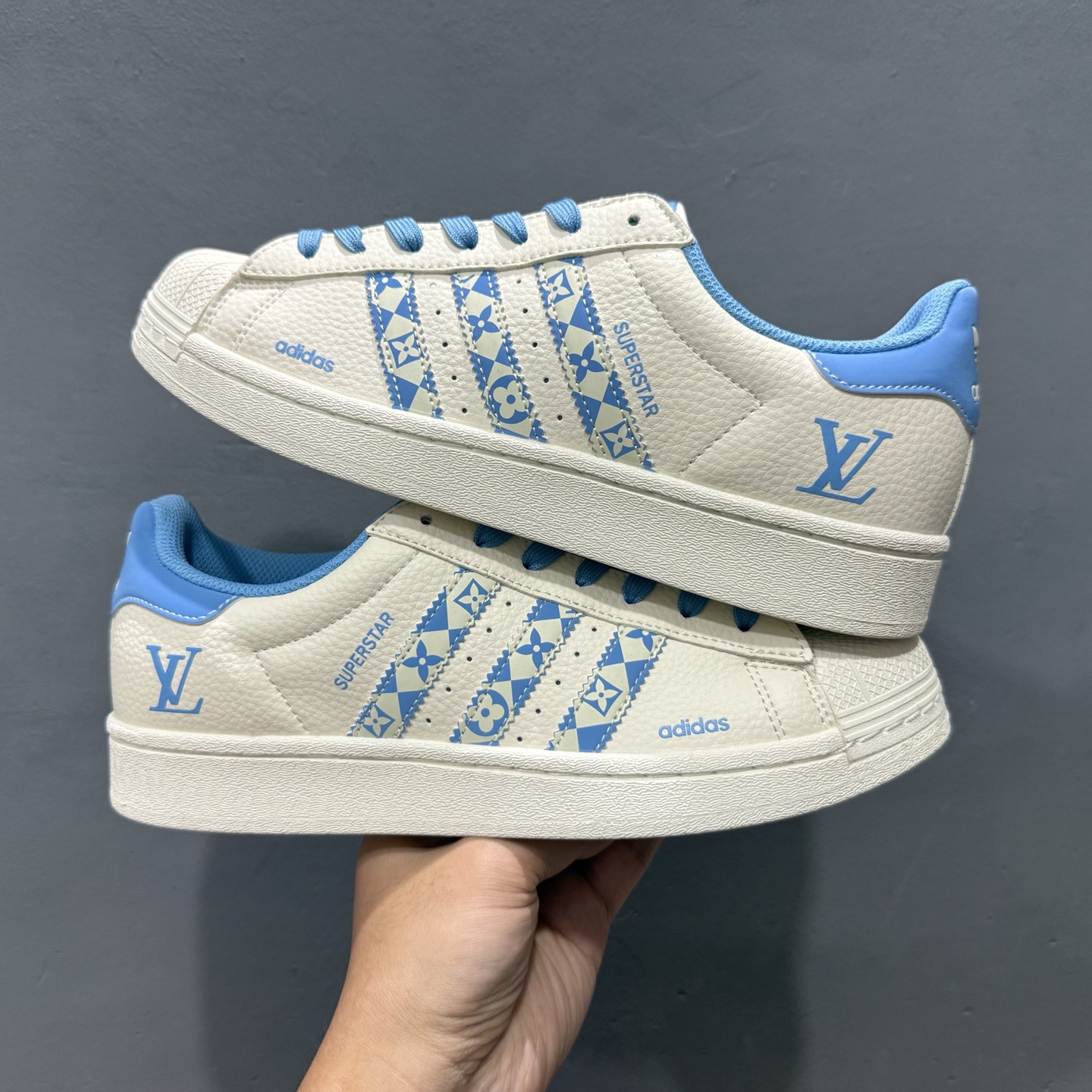 Adidas Originals Superstar 联名款 经典贝壳头 XG0006