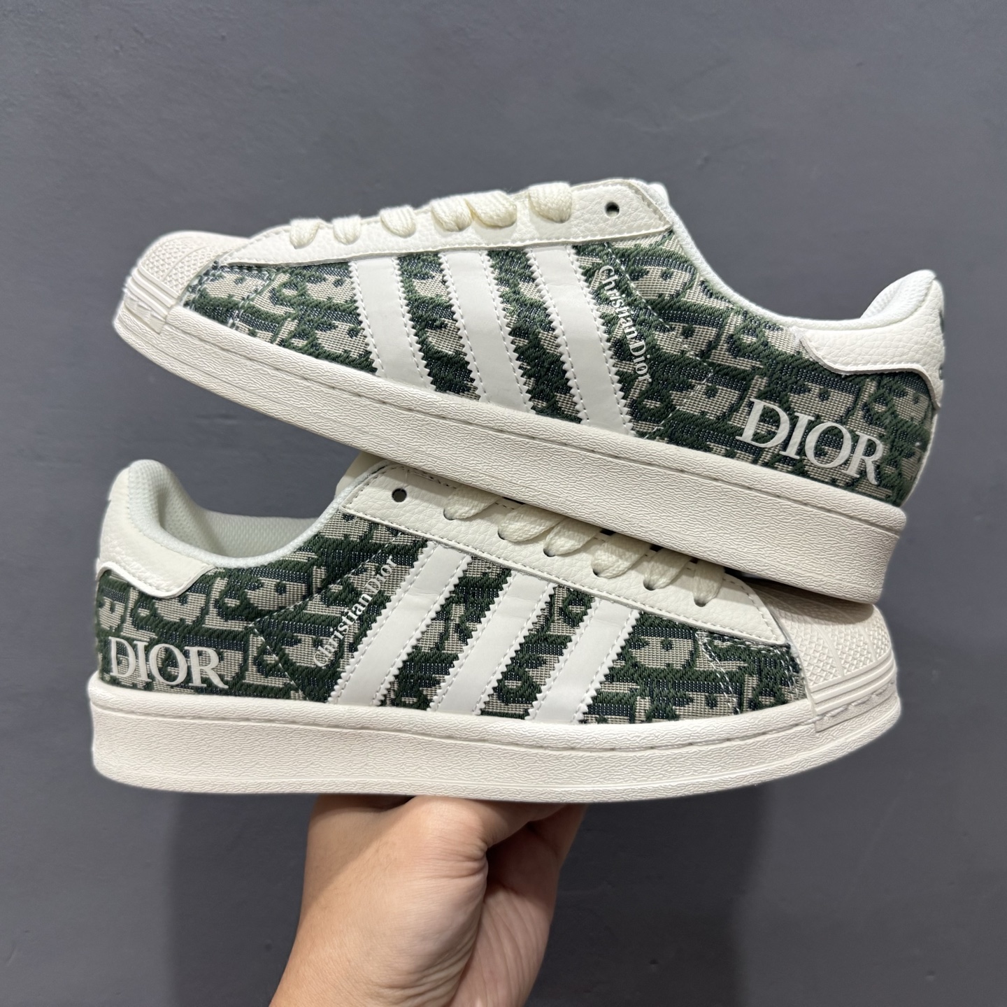 C版 Adidas Originals Superstar 联名款 经典贝壳头 JY8914