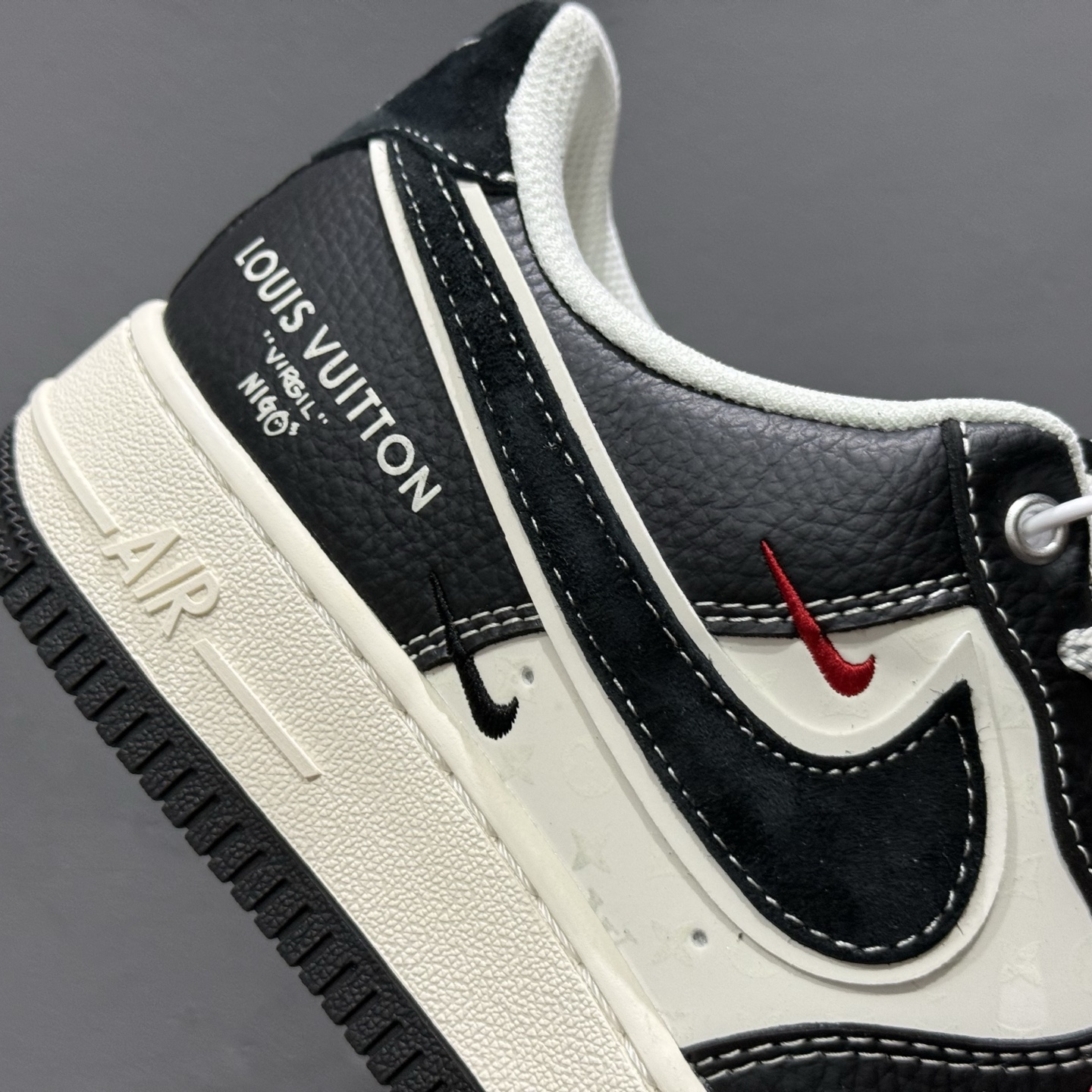 NIKE AIR FORCE 1‘07 LV8 空军 YX5066-349