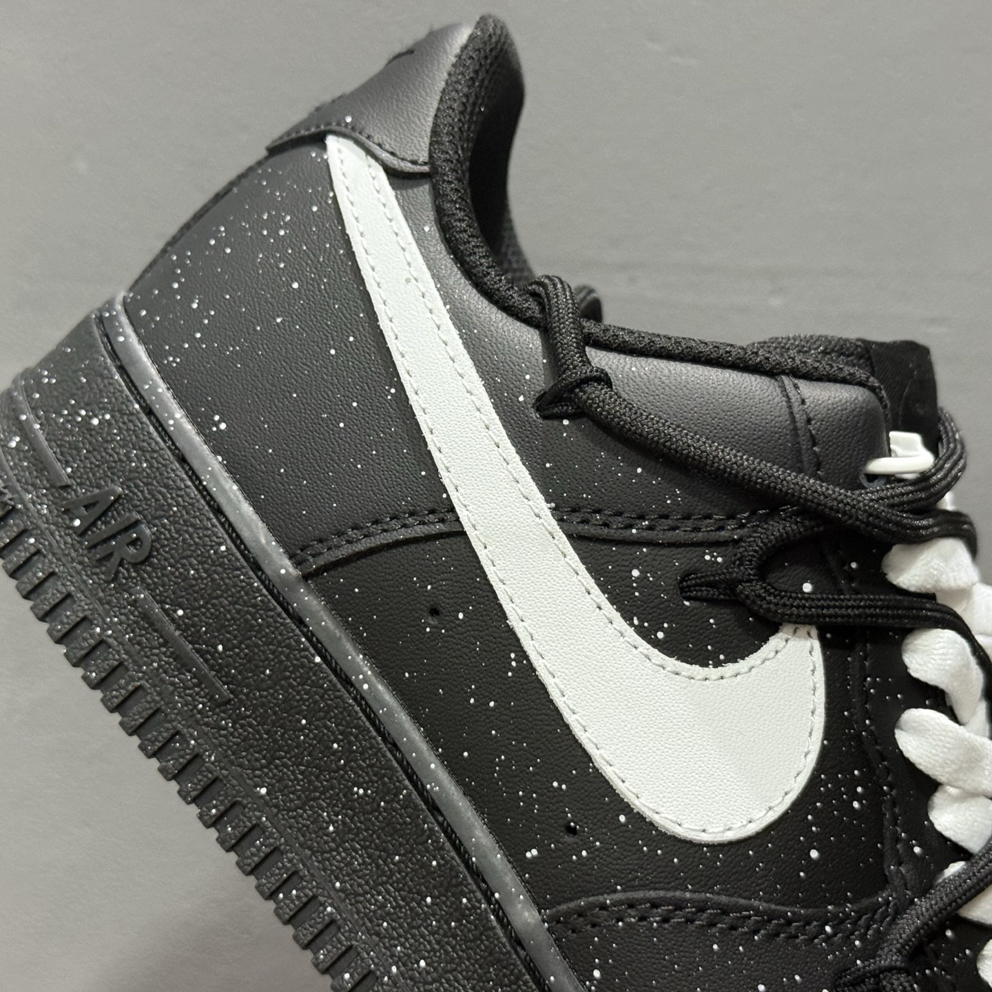 Nike Air Force 1'07 Low 白色满天星泼墨 空军一号低帮休闲板鞋 ZH0316-090