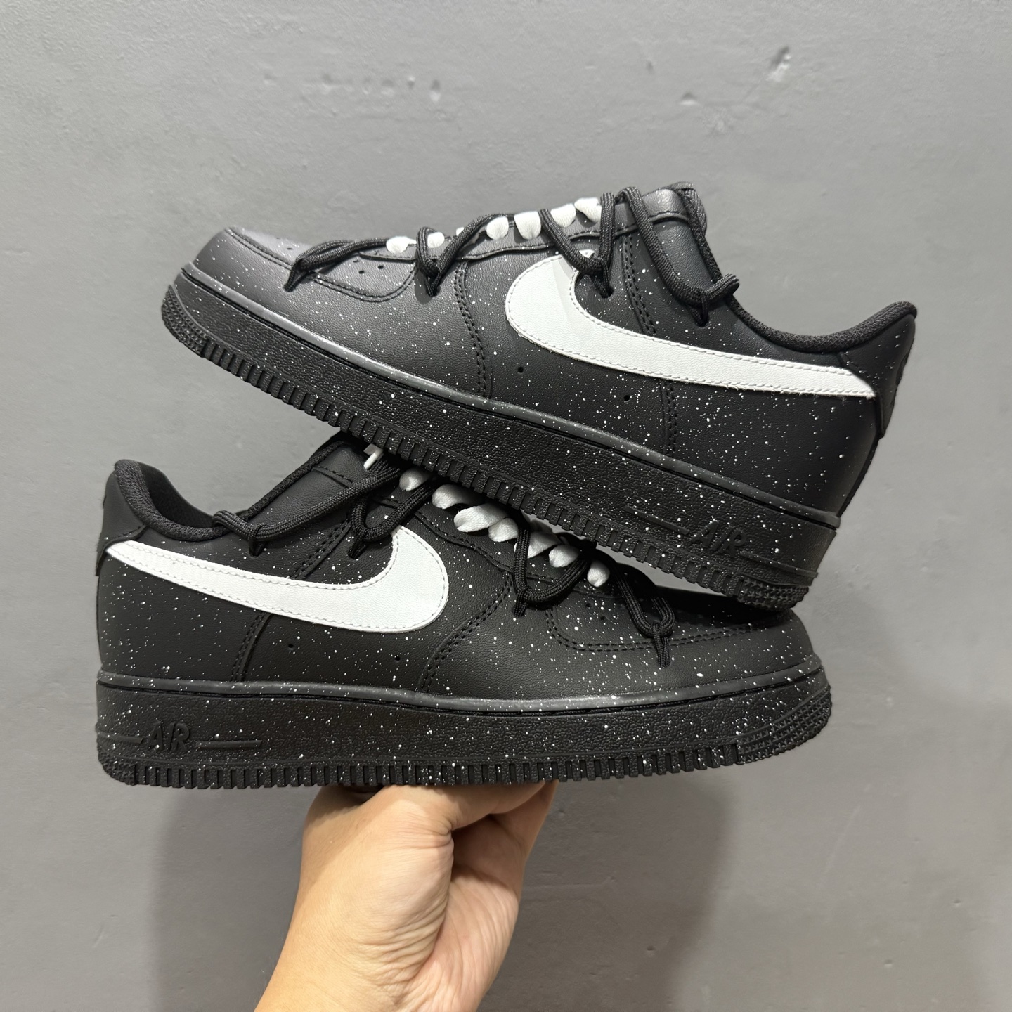 Nike Air Force 1'07 Low 白色满天星泼墨 空军一号低帮休闲板鞋 ZH0316-090