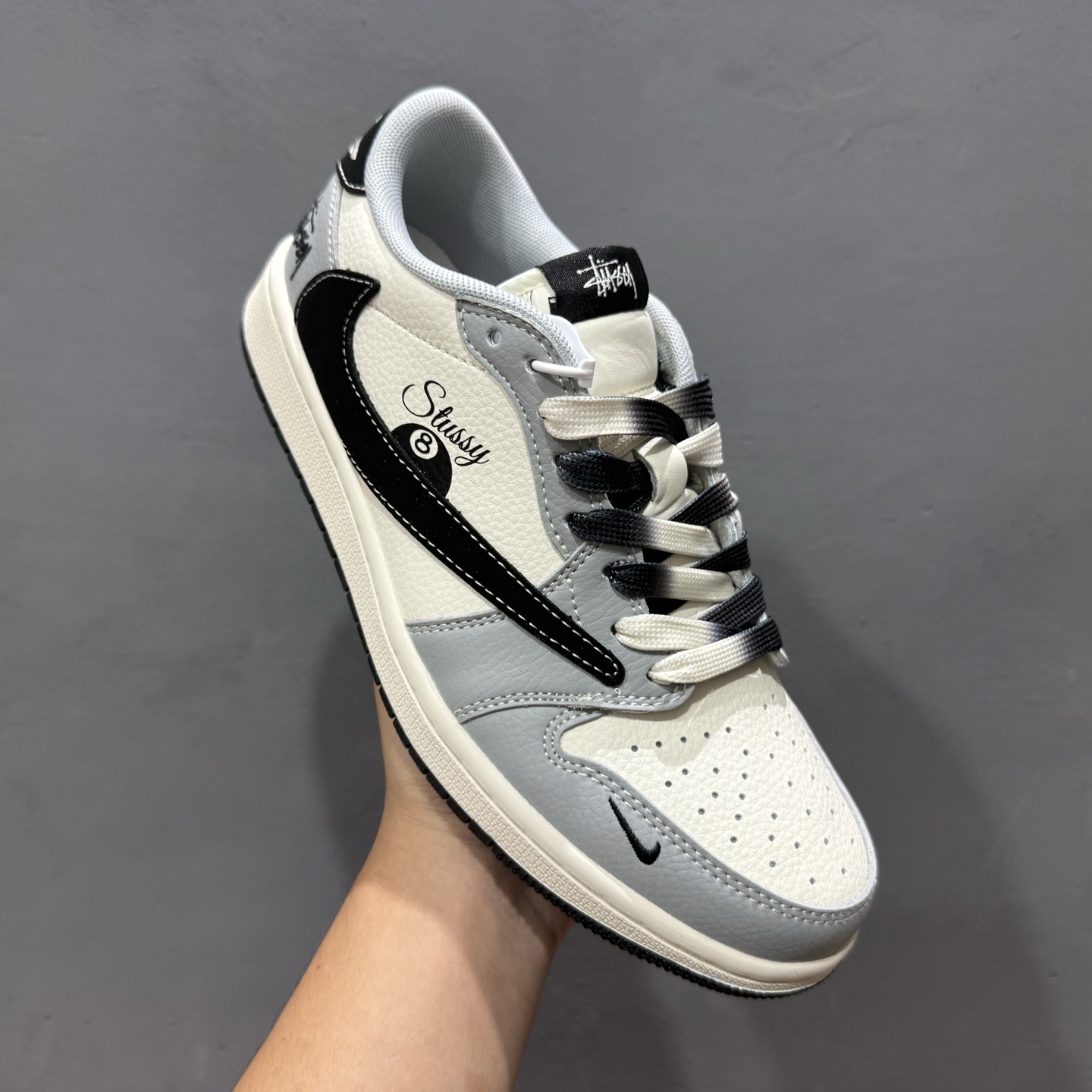 Travis Scott x Fragment Design x Air Jordan 1 Low OG SP AJ1 乔1斯图西 联名 低帮文化休闲板鞋  XS7089-601
