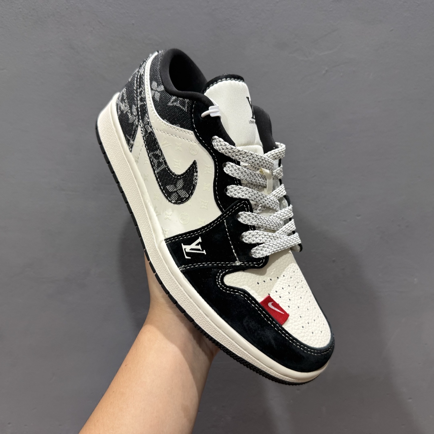 Air Jordan 1 Low AJ1 乔1 LV联名 黑布红标 高端定制 低帮复古篮球鞋  YX5066-369