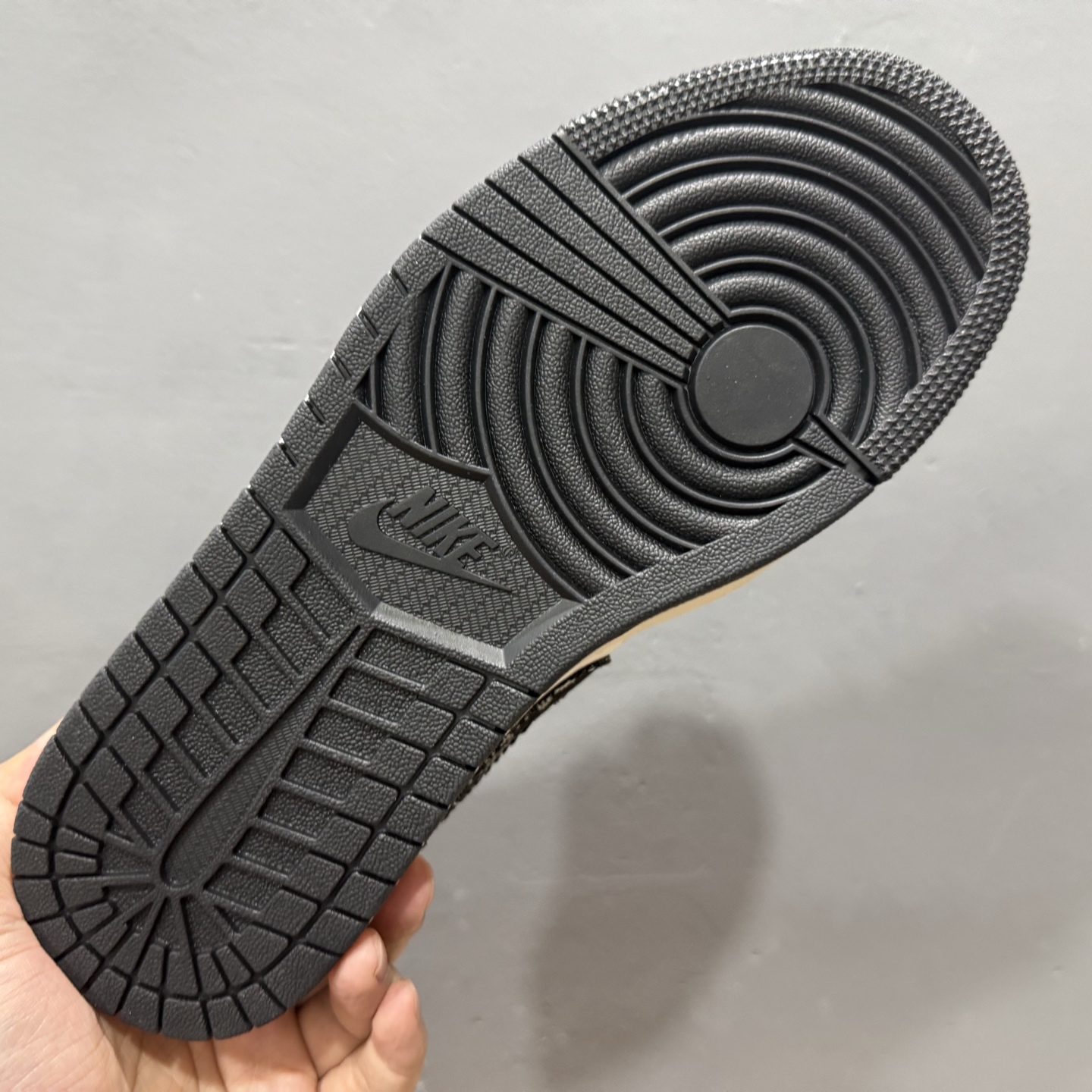 Air Jordan 1 Low AJ1 乔1 LV联名 黑布红标 高端定制 低帮复古篮球鞋  YX5066-369