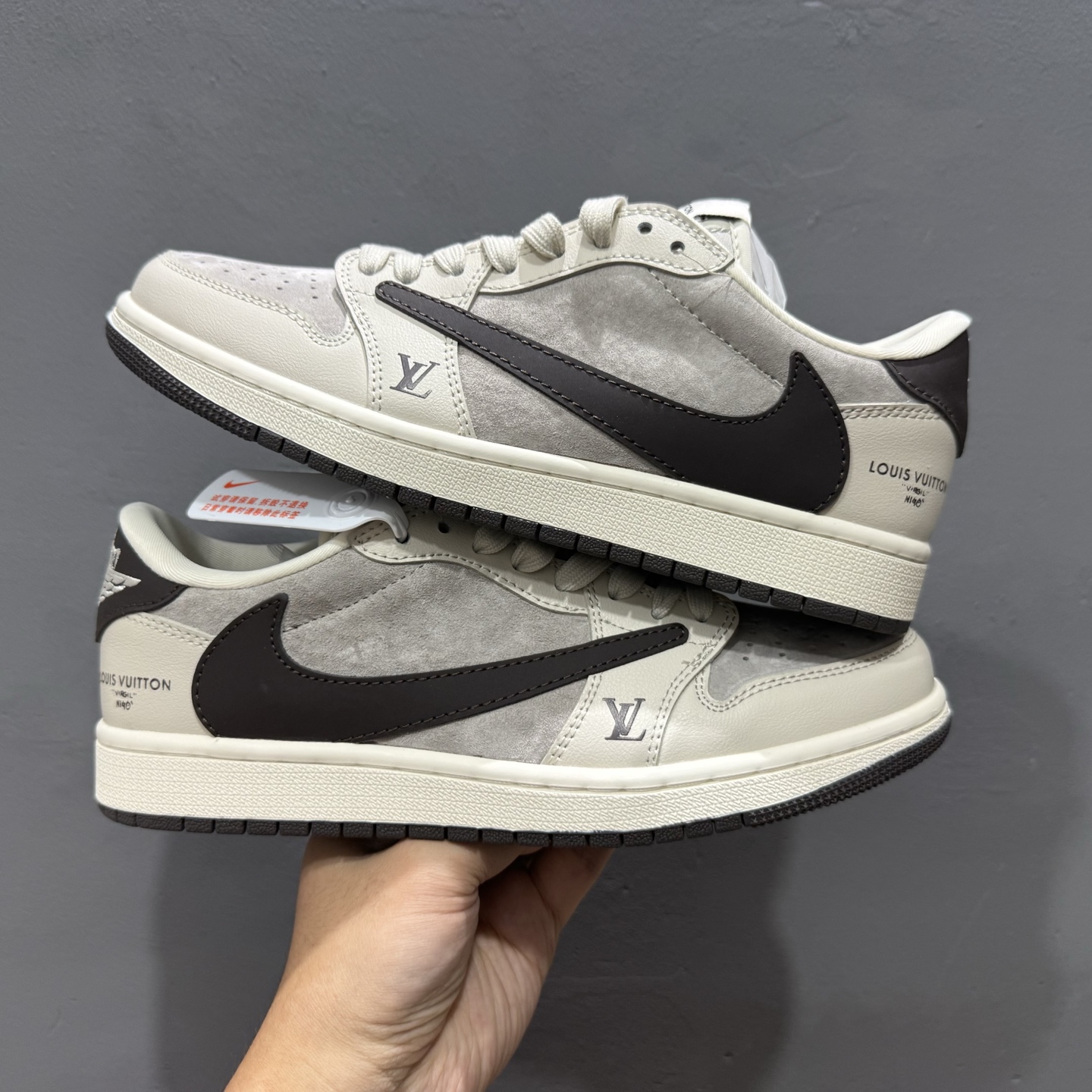 XC版Fragment x TS x Air Jordan 1 Low x LV 三方联名倒钩低帮 白灰棕  LX1988-100
