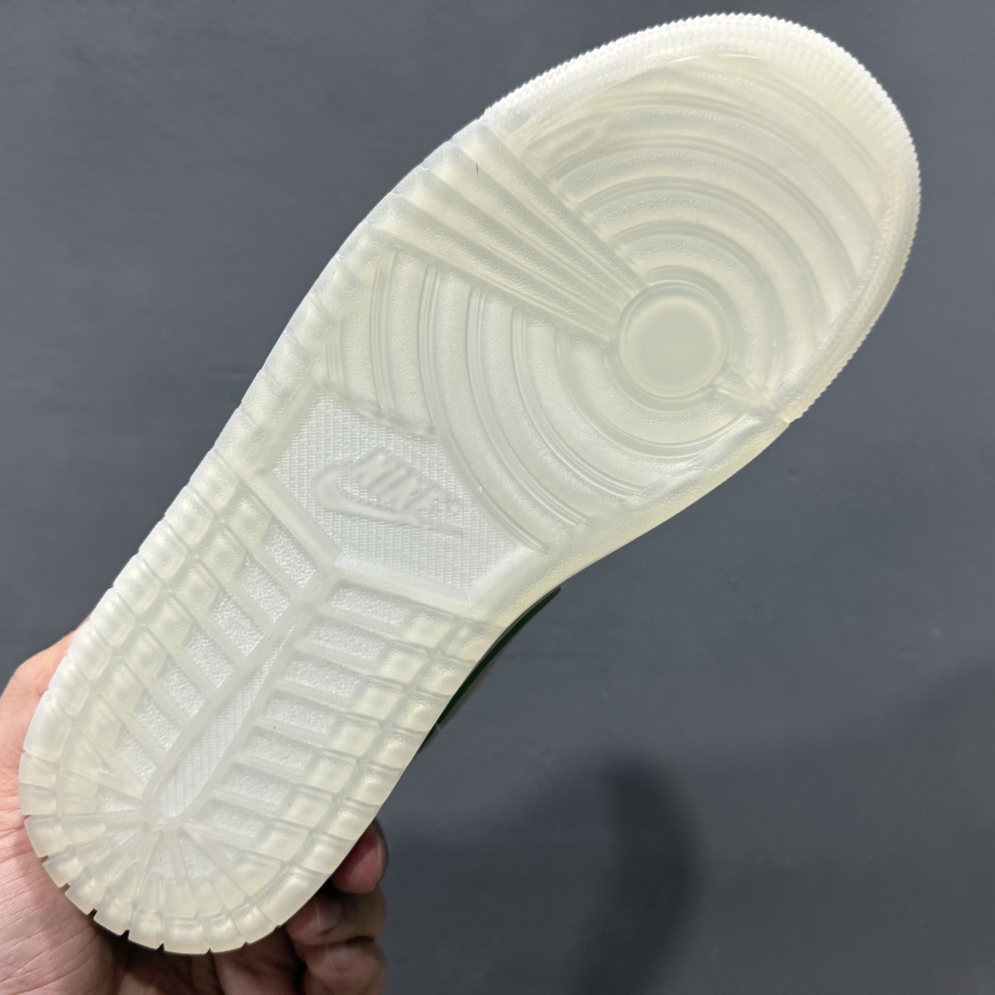 过验版本 Air Jordan 1 Low AJ1 乔1琥珀绿 低帮文化休闲板鞋 HF4078-100