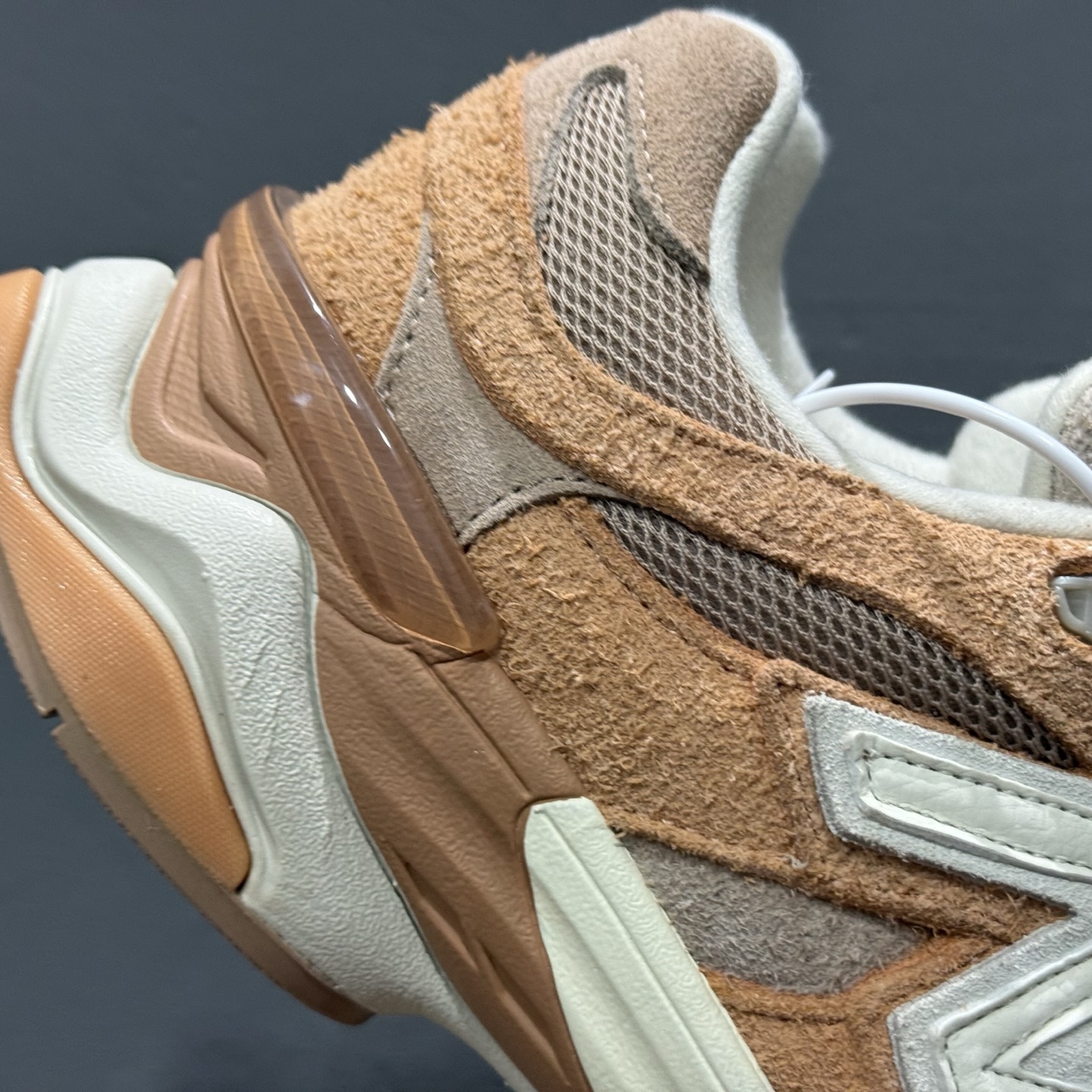 C版新百伦系列 麂皮铜棕色 无敌质感 U9060WCW