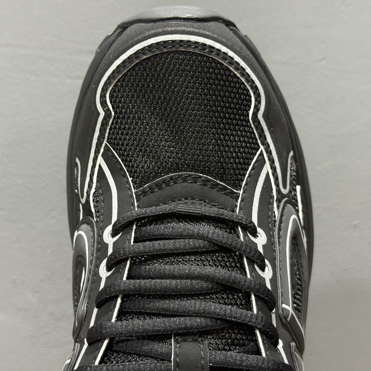 Dior 迪奥 B30 CD鞋 市售顶级版本 外贸热销款 黑网色眼织物白和色科技料面精心制作