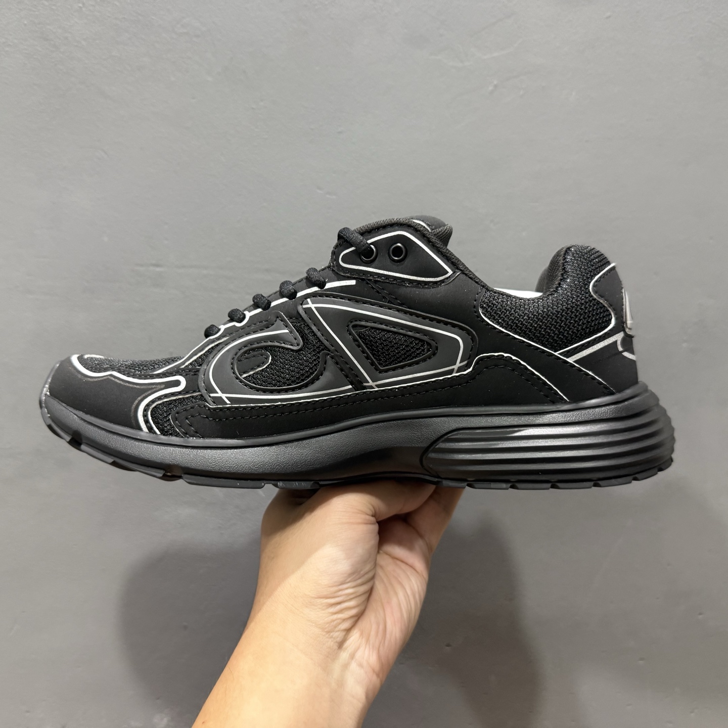 Dior 迪奥 B30 CD鞋 市售顶级版本 外贸热销款 黑网色眼织物白和色科技料面精心制作