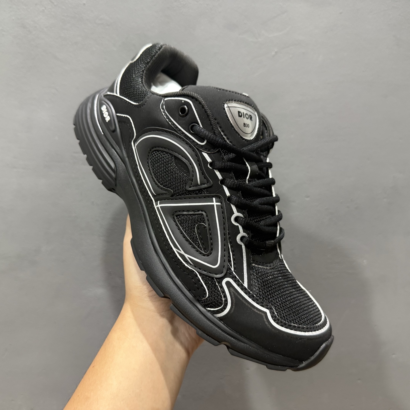 Dior 迪奥 B30 CD鞋 市售顶级版本 外贸热销款 黑网色眼织物白和色科技料面精心制作