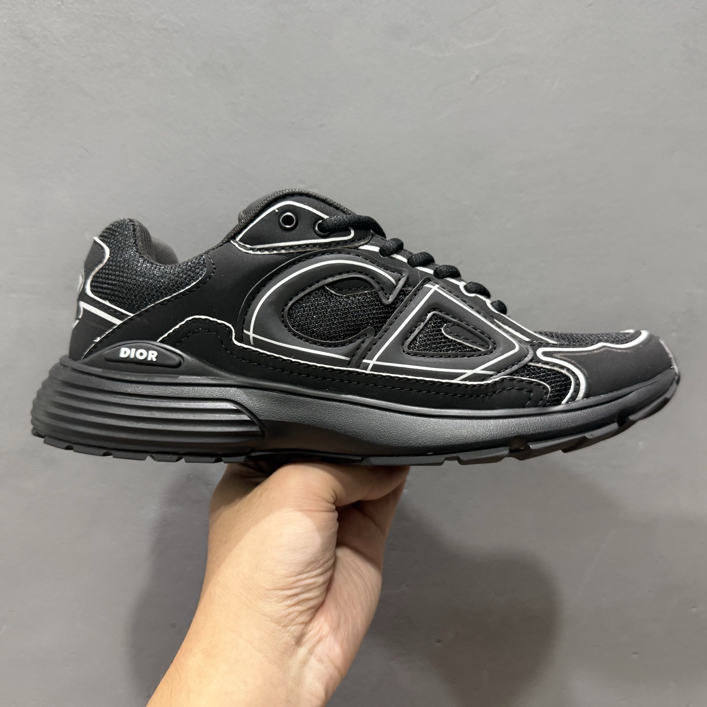 Dior 迪奥 B30 CD鞋 市售顶级版本 外贸热销款 黑网色眼织物白和色科技料面精心制作