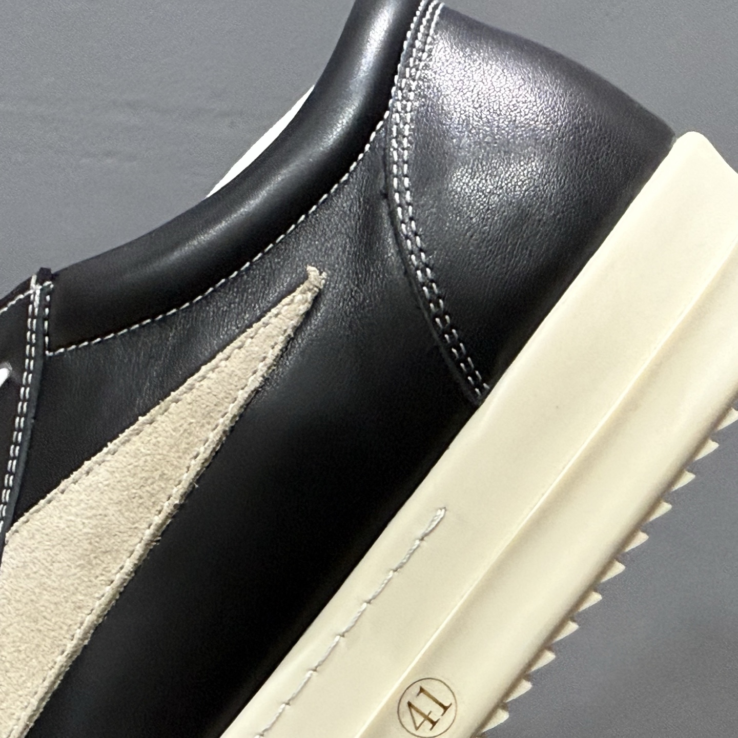 Rick Owens RO Mega 瑞克·欧文斯 Rickowens “黑色马毛侵权” Rick Owens RO Mega 瑞克·欧文斯 Rickowens “黑色马毛侵权”