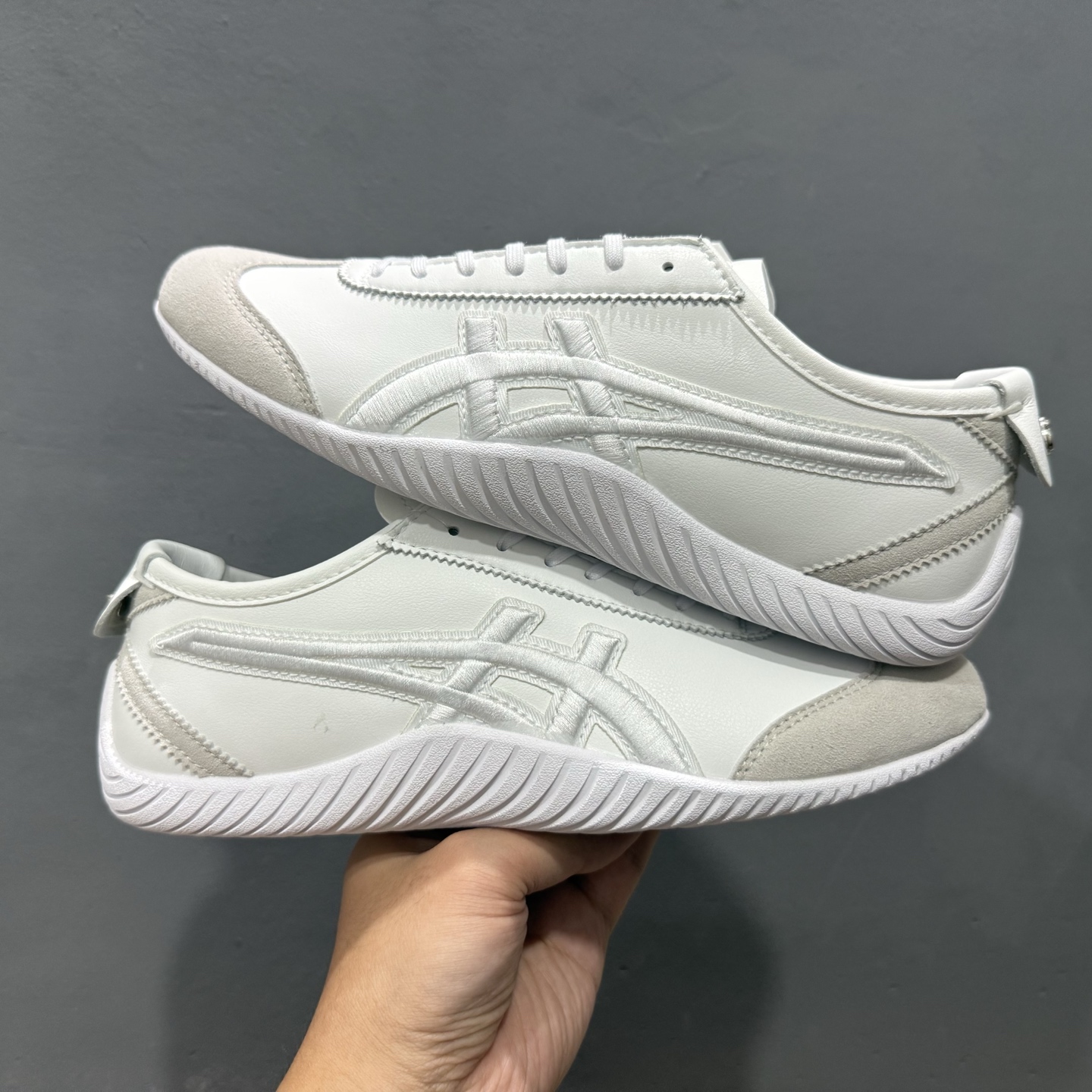 Tiger鬼冢虎 Sclaw 白黑线 低帮生活休闲袜子鞋 1183B969-100