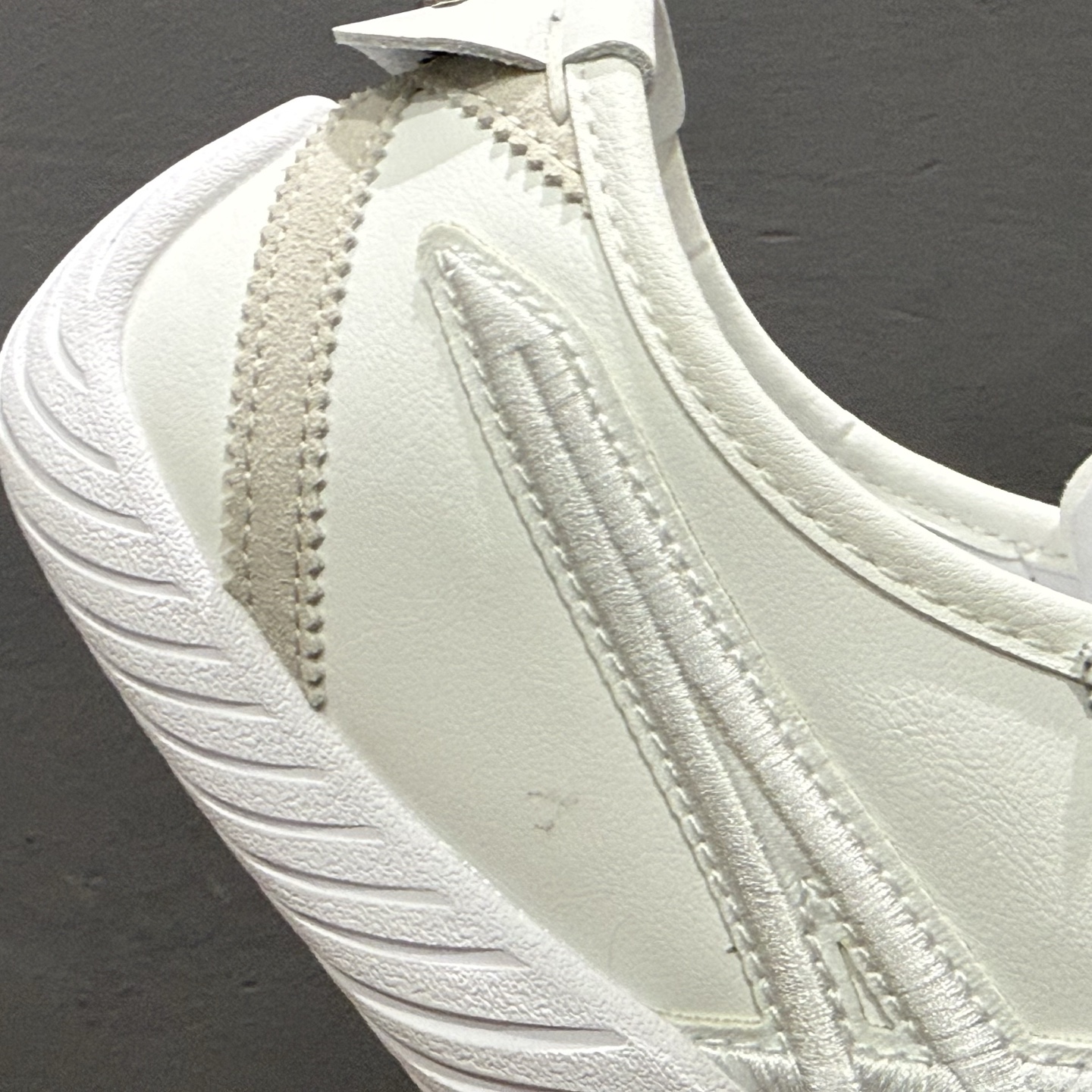 Tiger鬼冢虎 Sclaw 白黑线 低帮生活休闲袜子鞋 1183B969-100