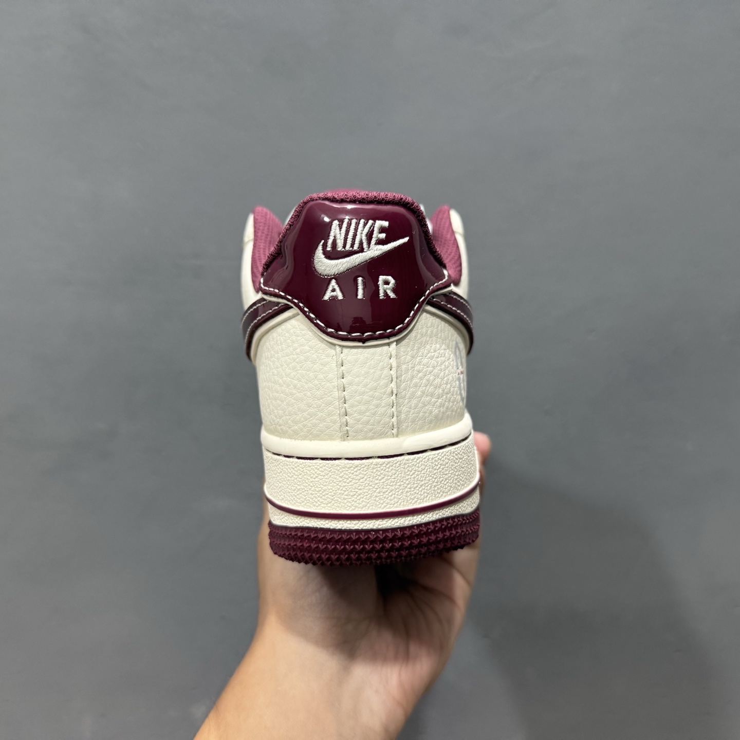 NIke Air Force 1 ‘07 Low “问界联名——红M9”空军一号 低帮  XS1958-610