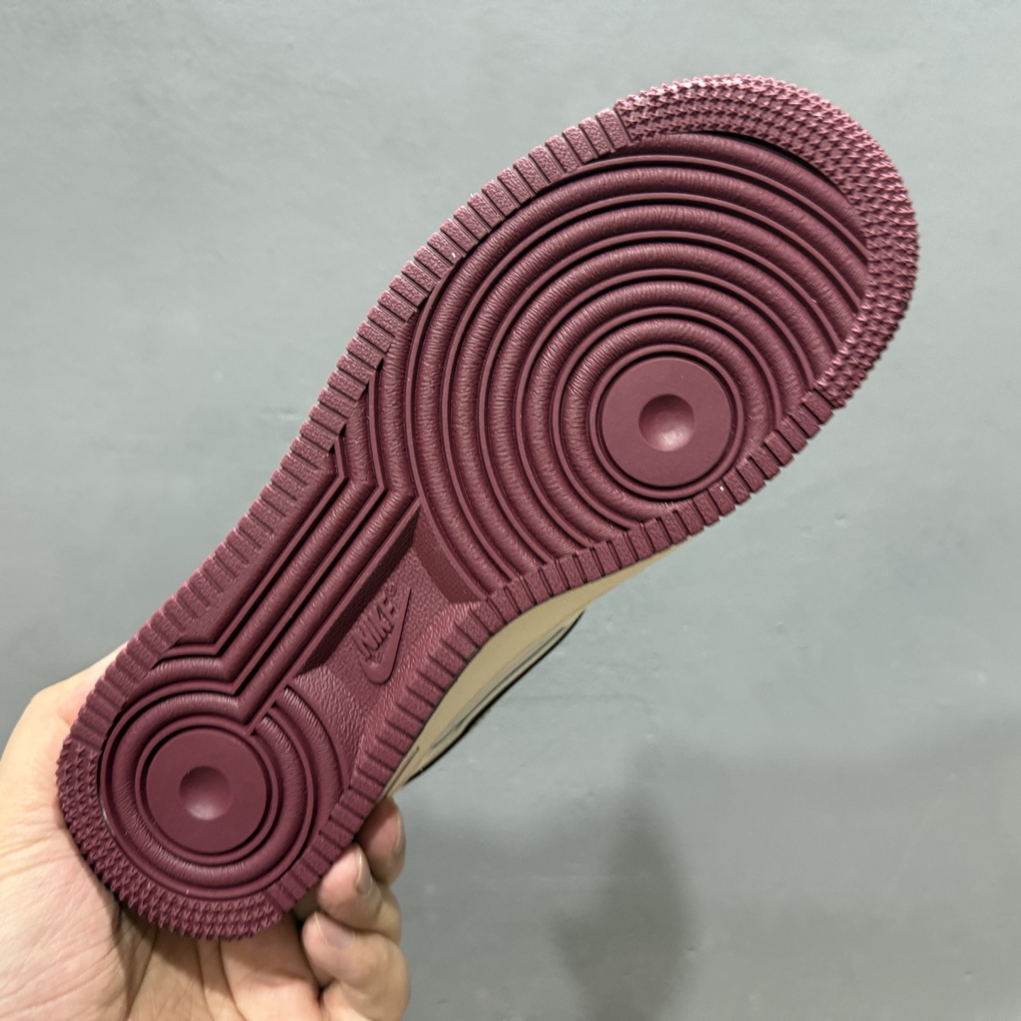 NIke Air Force 1 ‘07 Low “问界联名——红M9”空军一号 低帮  XS1958-610