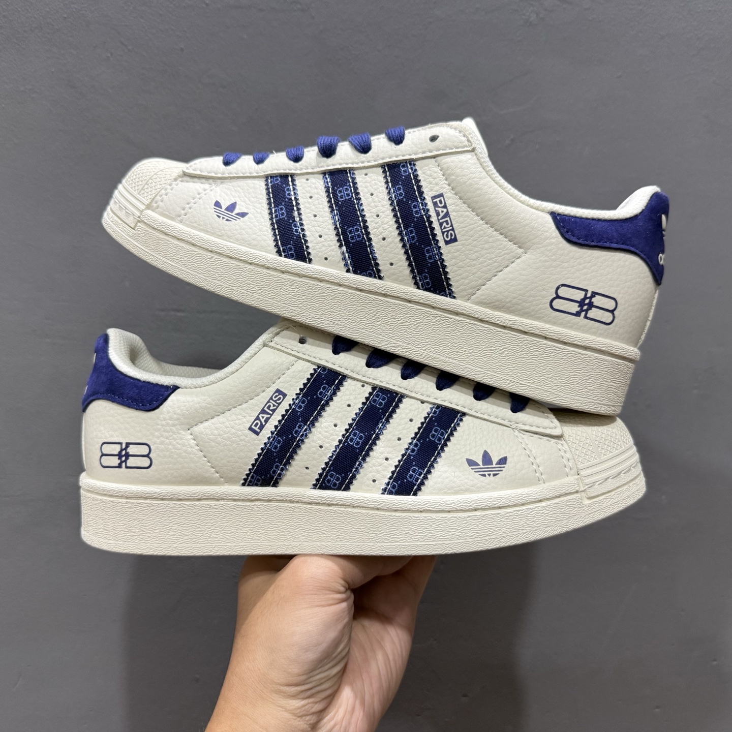 Adidas Originals Superstar 联名款 经典贝壳头 XS0010 Adidas Originals Superstar 联名款 经典贝壳头 XS0010