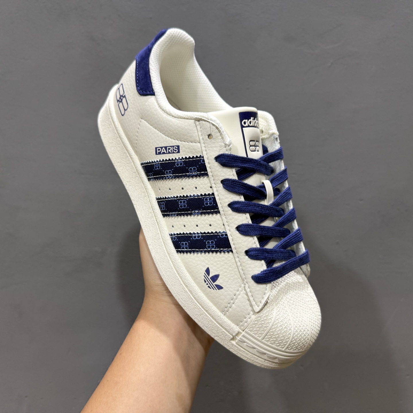 Adidas Originals Superstar 联名款 经典贝壳头 XS0010 Adidas Originals Superstar 联名款 经典贝壳头 XS0010