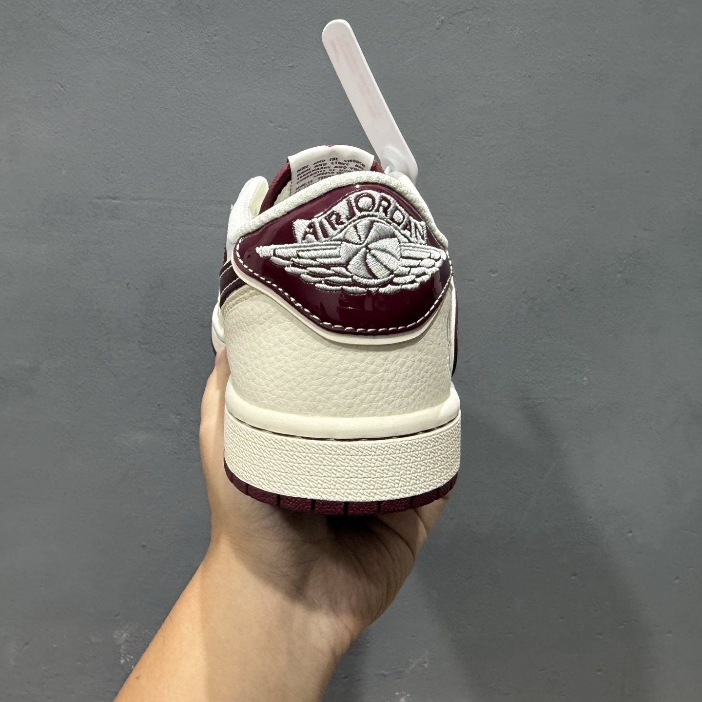 Airo x Air Jordan 1 Low 问界 M9 金瑞红  FC1688-239