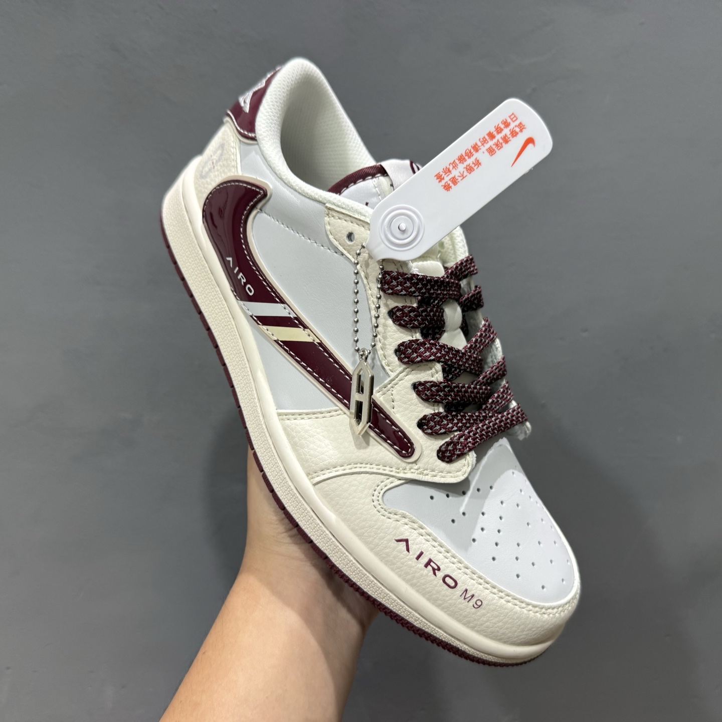 Airo x Air Jordan 1 Low 问界 M9 金瑞红  FC1688-239