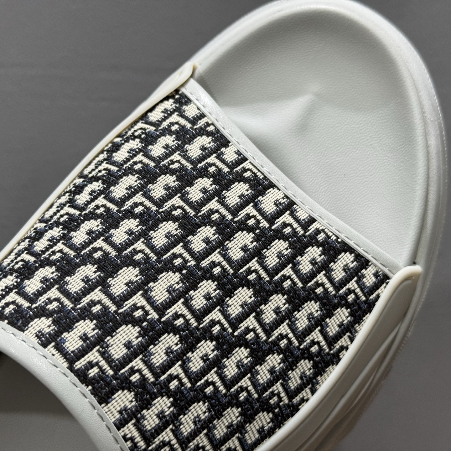 广东纯原版本Dior迪奥最新款H-Town系列Oblique厚底拖鞋凉鞋